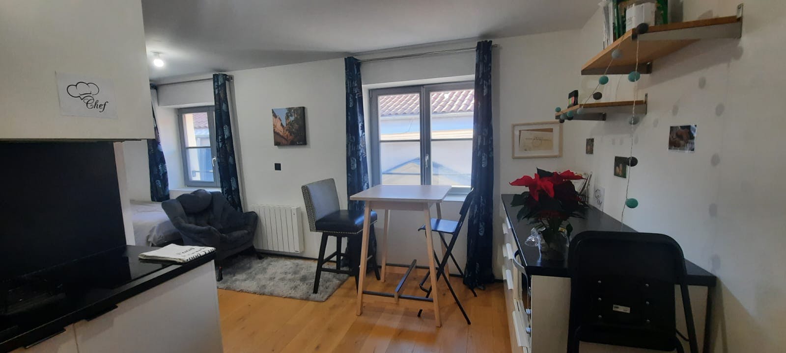 Studio for rent for €700 per month in Lyon, Rue de l'Arbre Sec