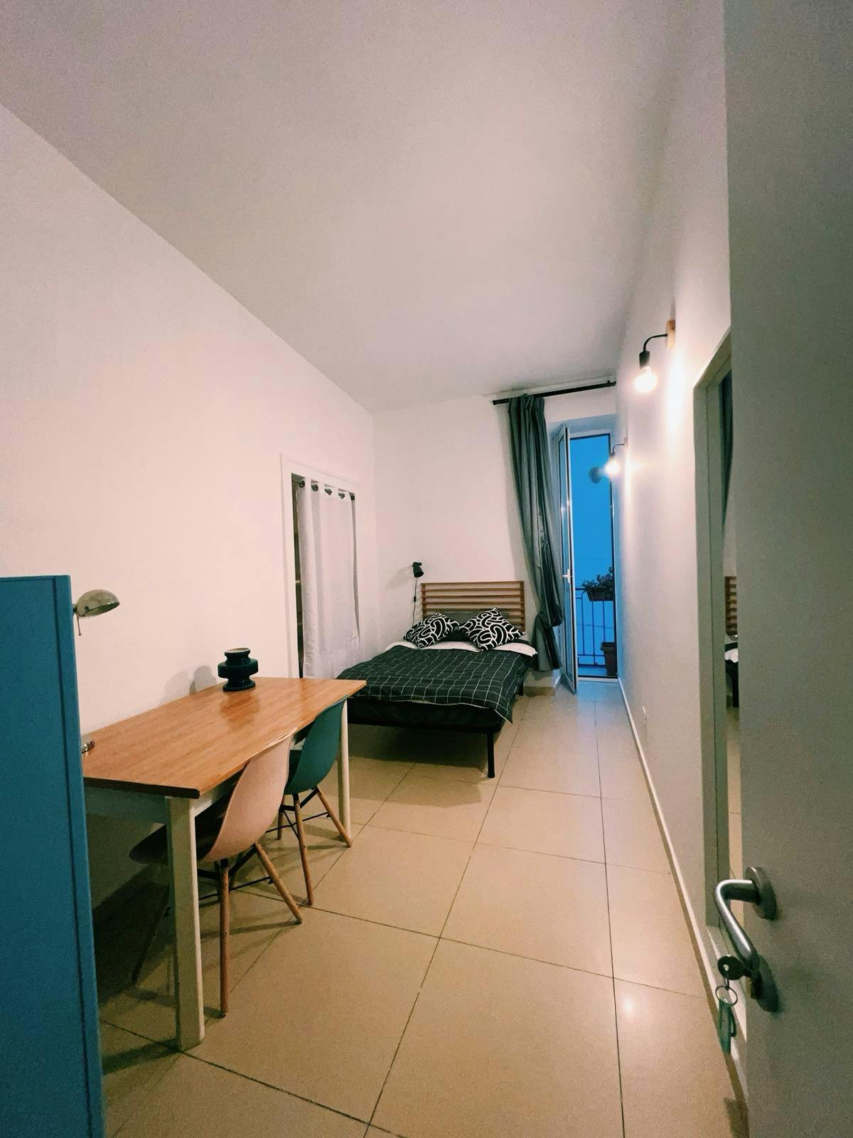 Piazza Cavour, Naples