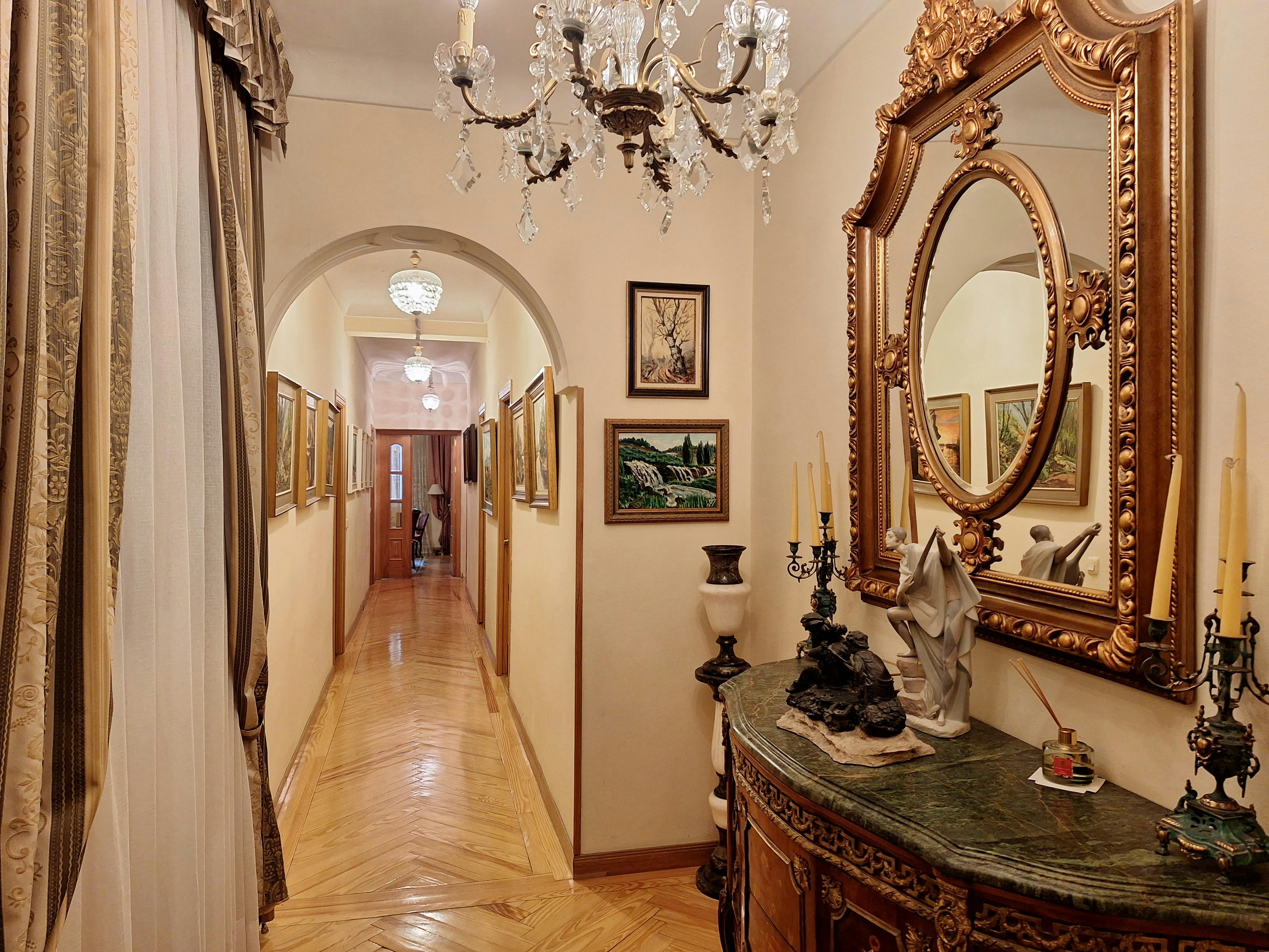 Calle de Ríos Rosas, Madrid preview