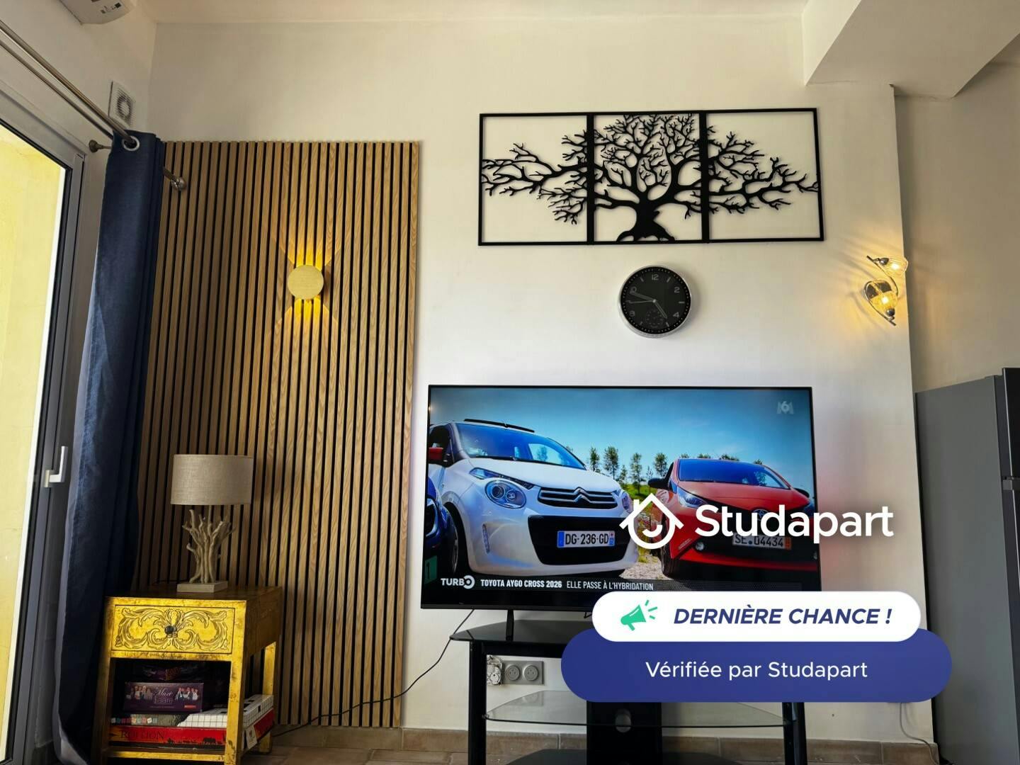 Apartment for rent for €900 per month in Antibes, Route de Nice