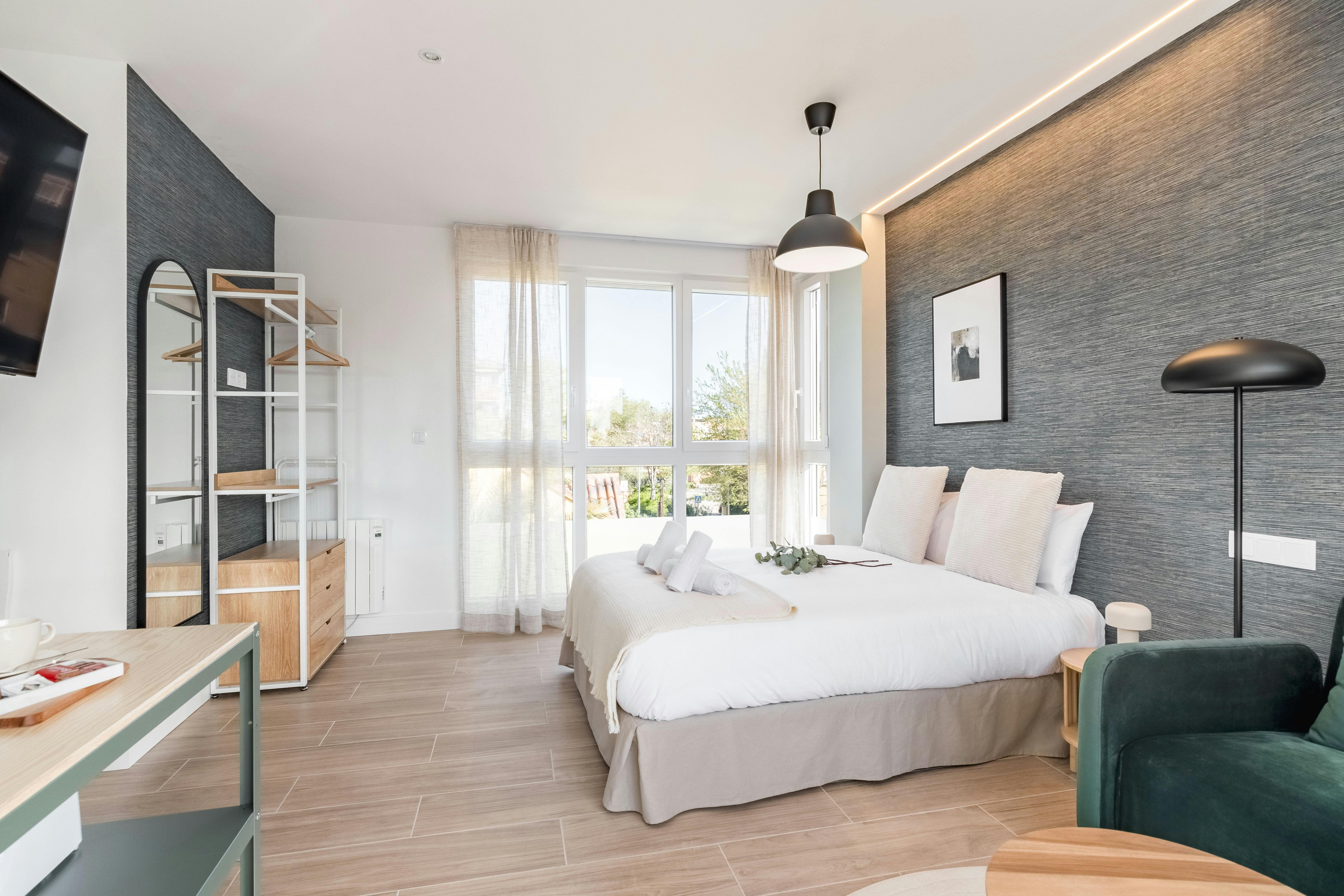 Studio for rent for €4,000 per month in Madrid, Calle de Asura