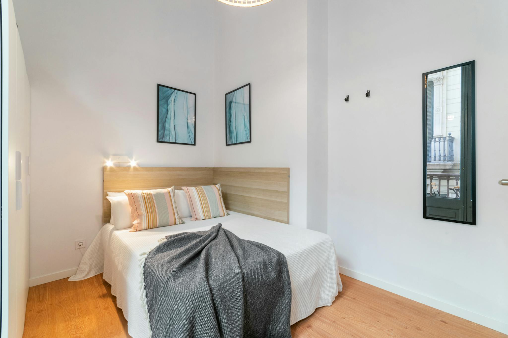 Via Laietana, Barcelona preview