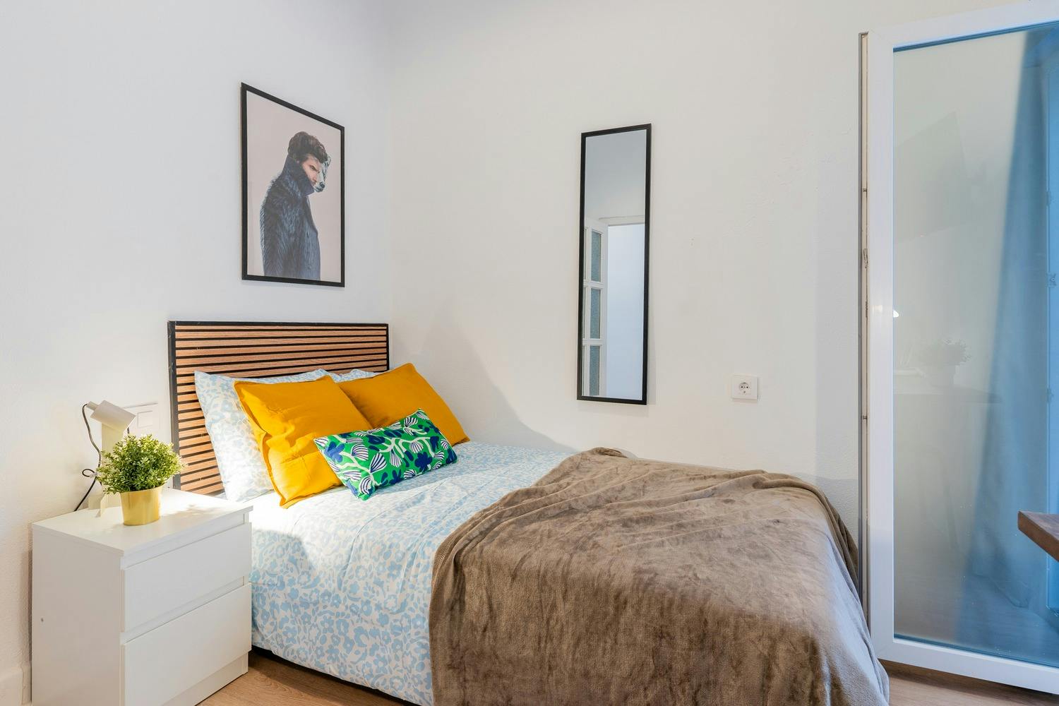 Carrer d'Honorat Juan, Valencia preview