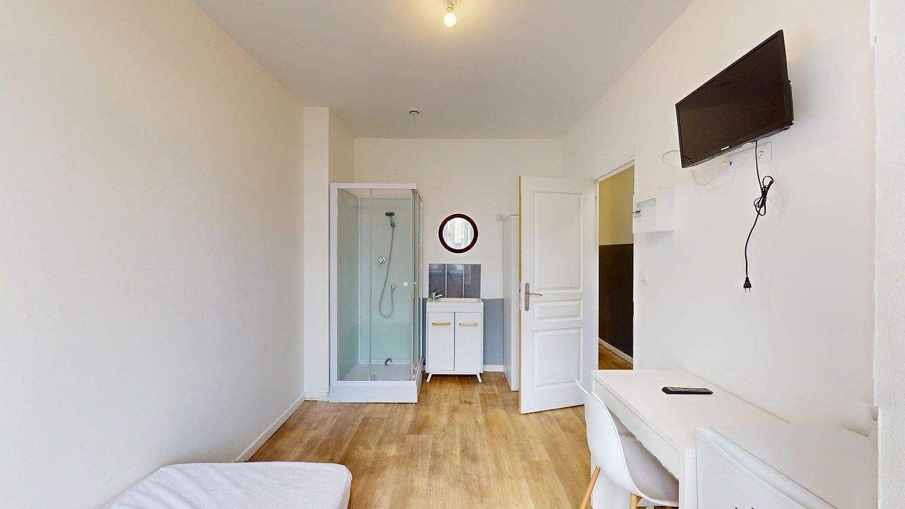 Privat rum att hyra för 400 € i månaden i Tourcoing, Rue du Halot