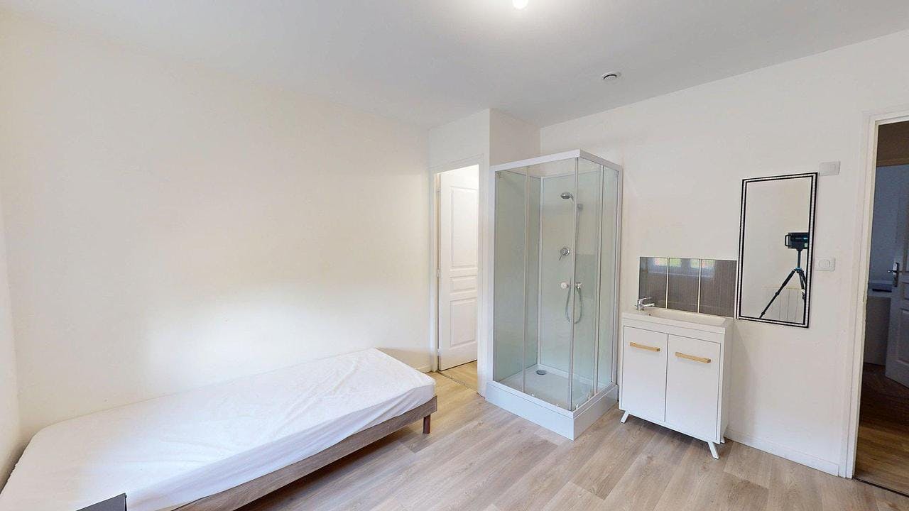 Privat rum att hyra för 400 € i månaden i Tourcoing, Rue du Halot