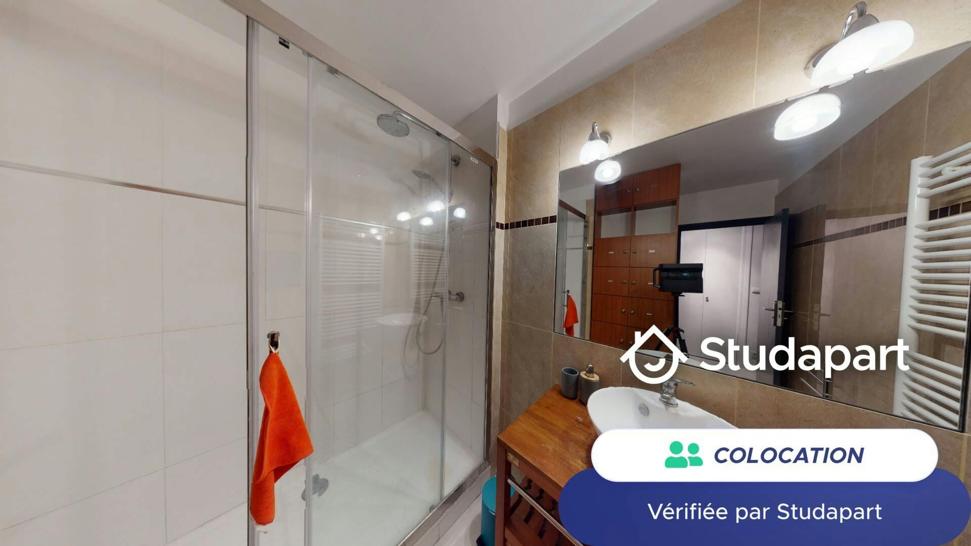 Private room for rent on Avenue Saint-Lazare, Montpellier - Vista 5