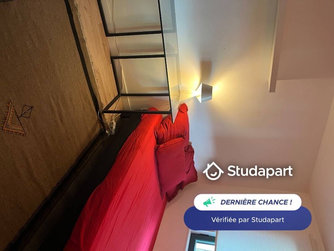 Private room for rent for €350 per month in La Rochelle, Avenue Léopold Robinet