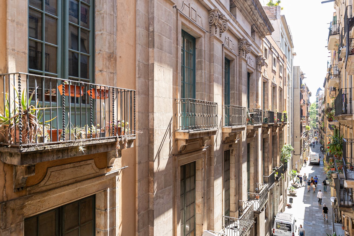 preview gallery tile