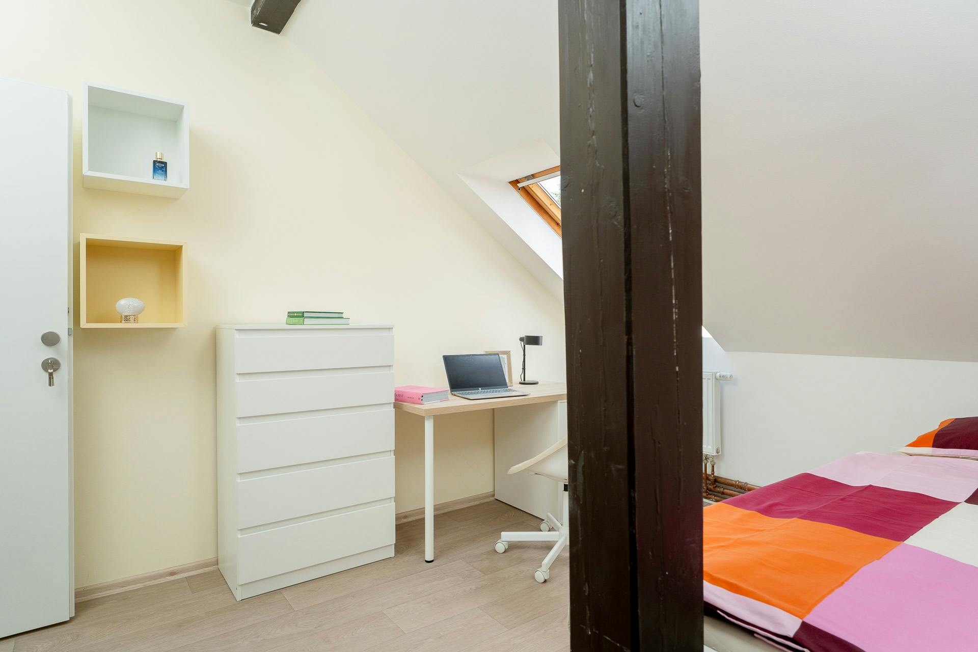 Single room Hlavní Město Praha, 1 bed, 20m² — photo 2
