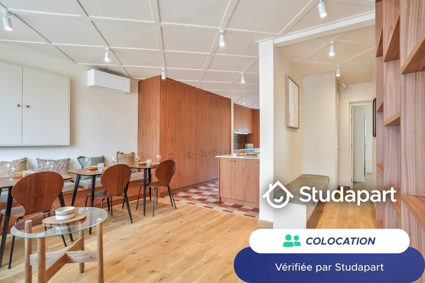 Private room for rent for €890 per month in Issy-les-Moulineaux, Rue Verdi