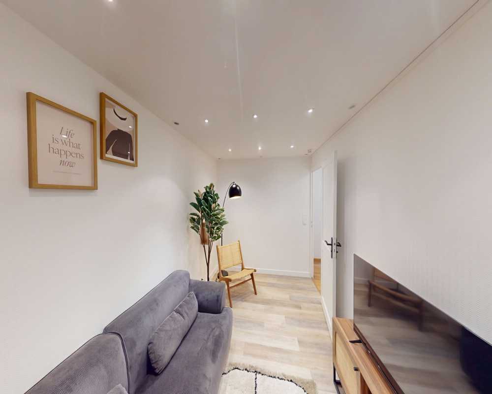 Apartment in Paris