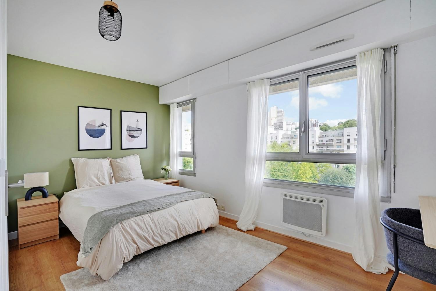 Private room for rent for €770 per month in Issy-les-Moulineaux, Rue du Docteur Lombard