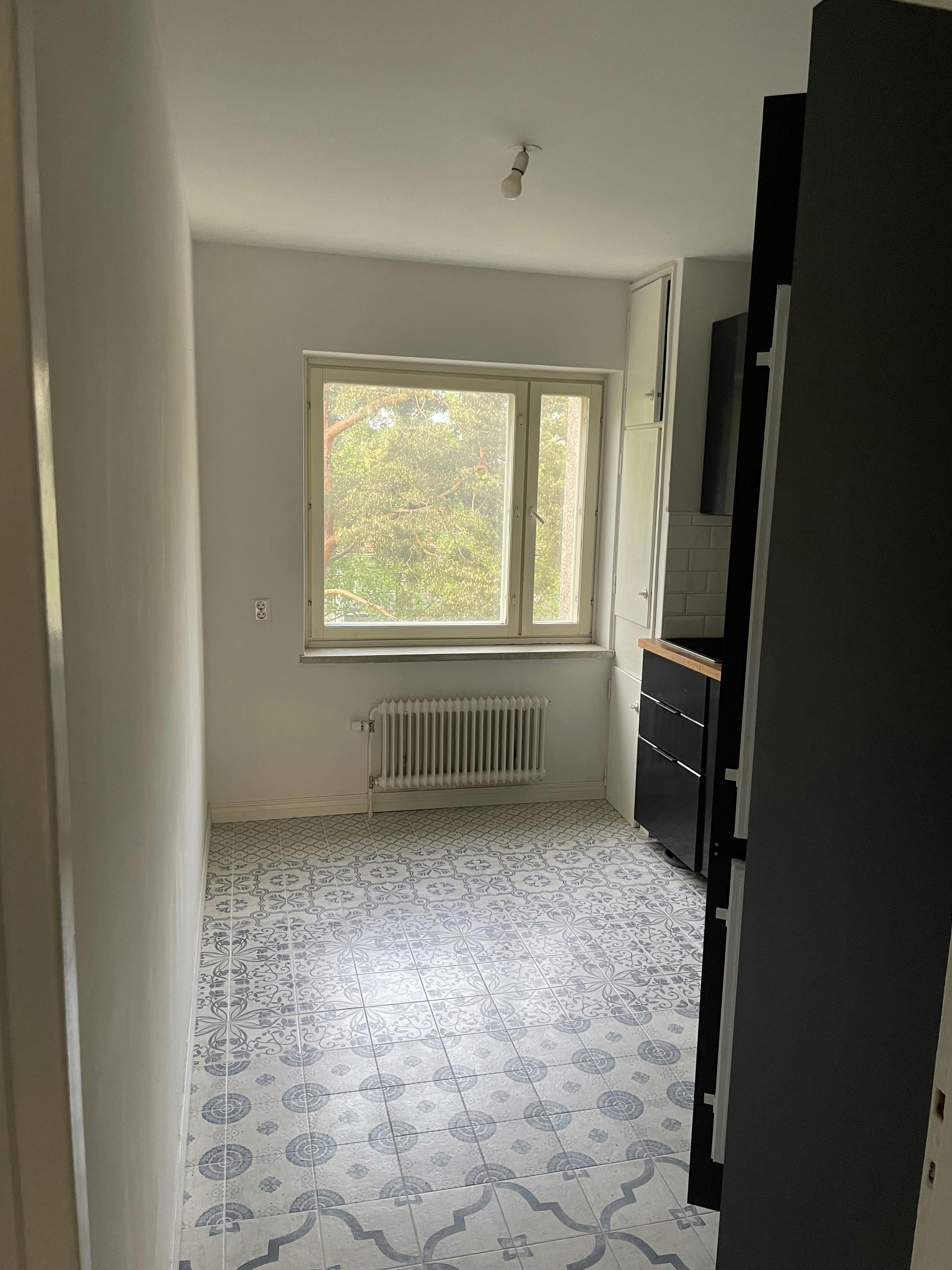 Apartment for rent for €1,100 per month in Helsinki, Ulvilantie