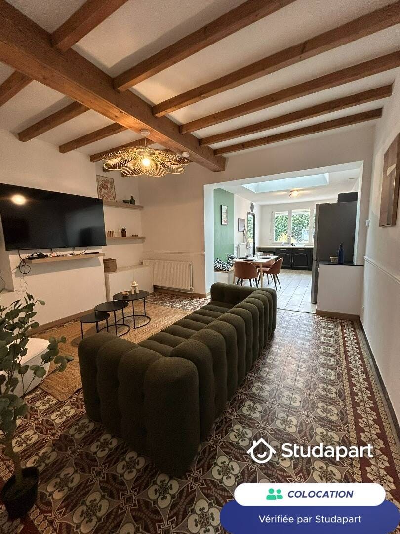 Cameră privată de închiriat pentru 445 EUR pe lună în Béthune, Rue de Carency