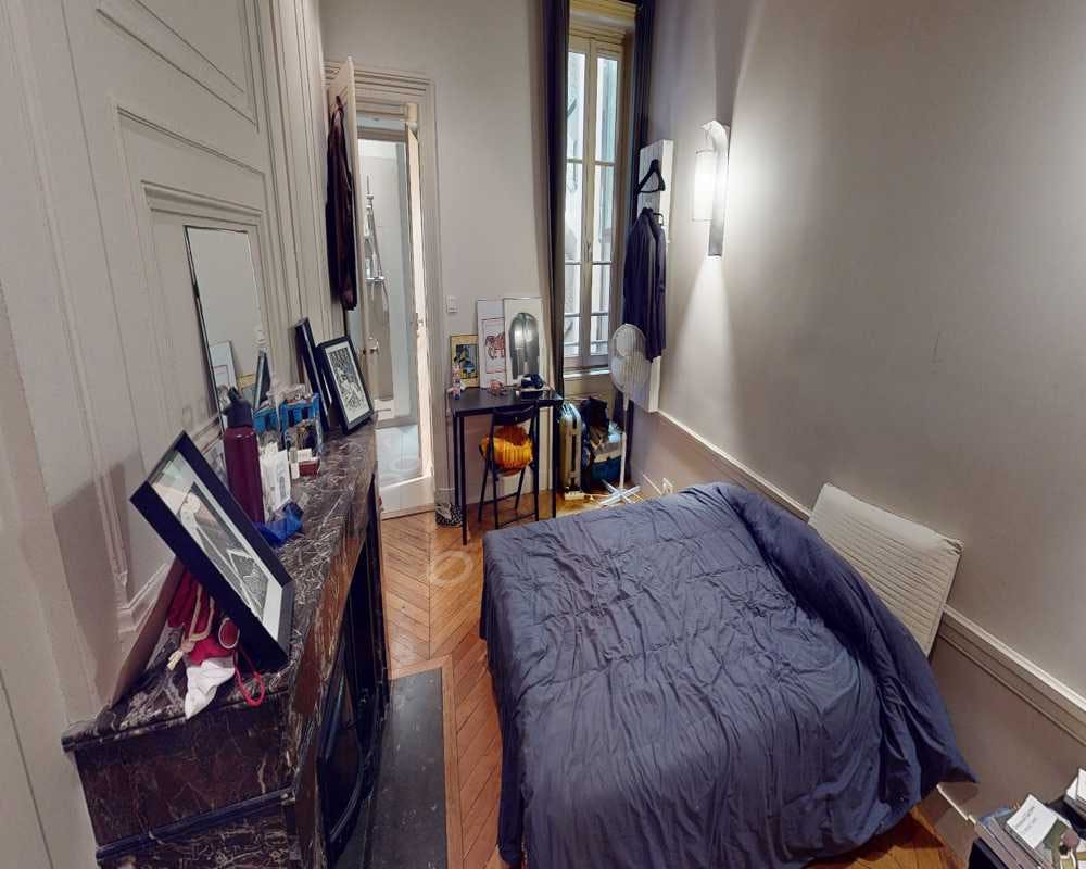 Private room in Rue du Président Édouard Herriot, Lyon (1631097) room image 1