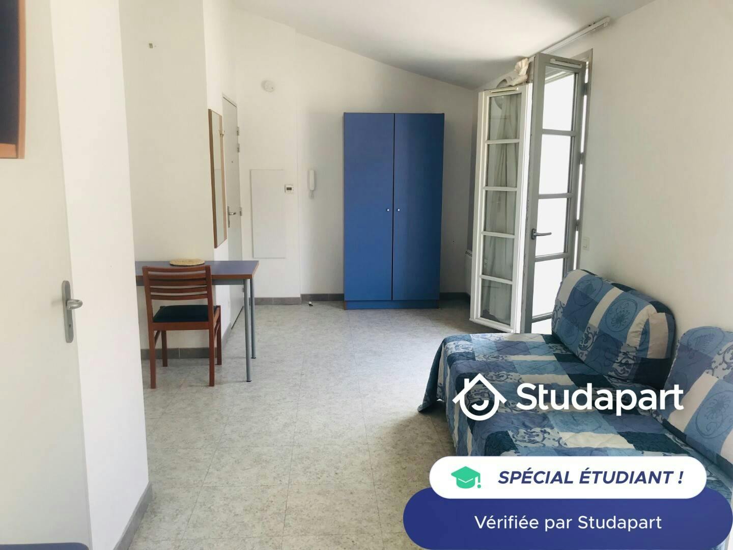 Private room for rent on Rue Bernard du Bois, Marseille - Vue 4