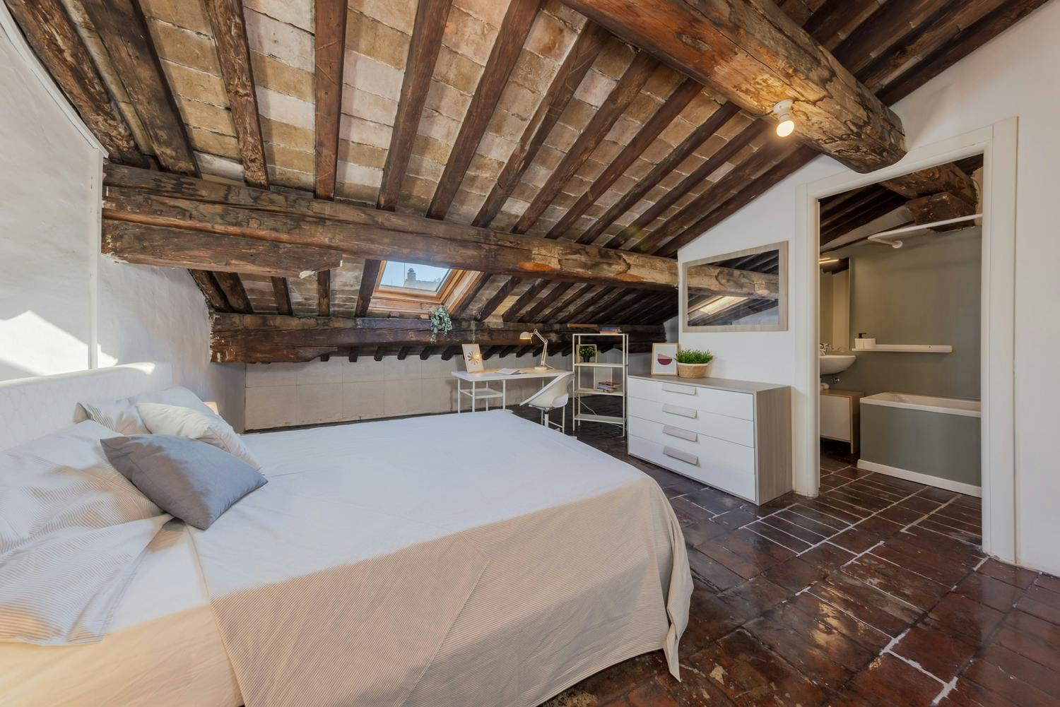 Private room for rent for €630 per month in Padova, Via Savonarola