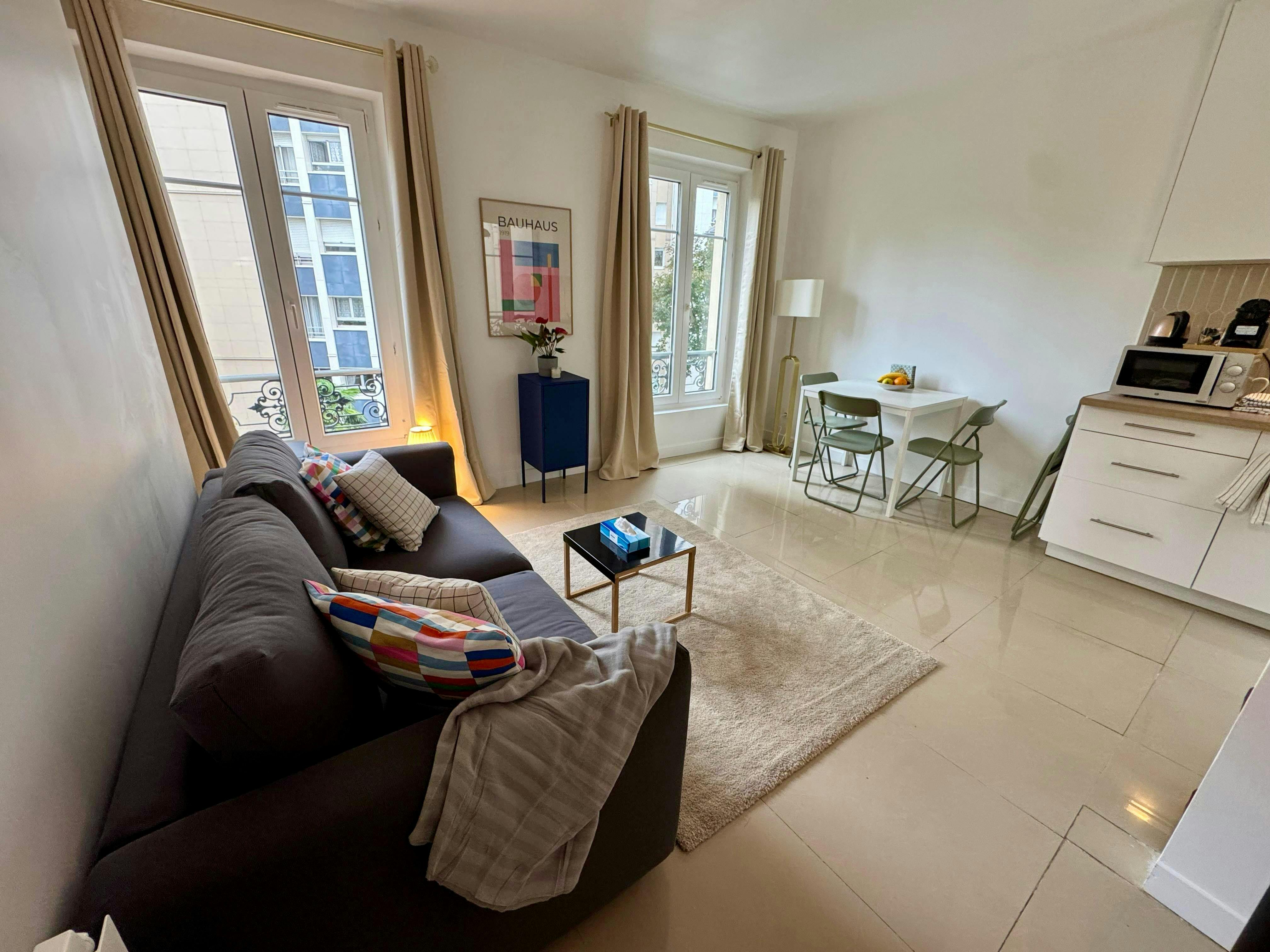 Rue d'Alleray, Paris preview