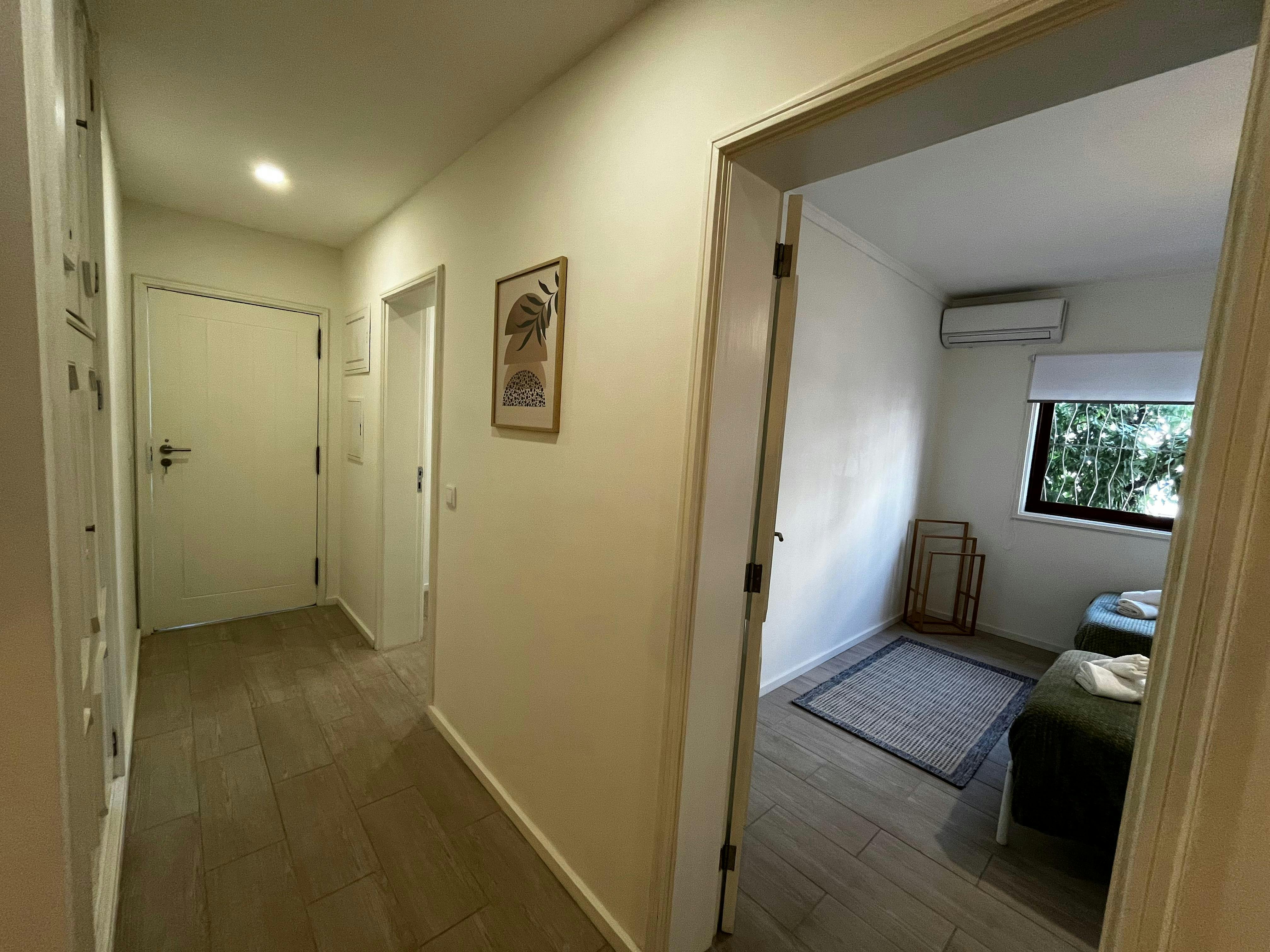 Double room Custoias, 1 bed, 14m² — photo 1