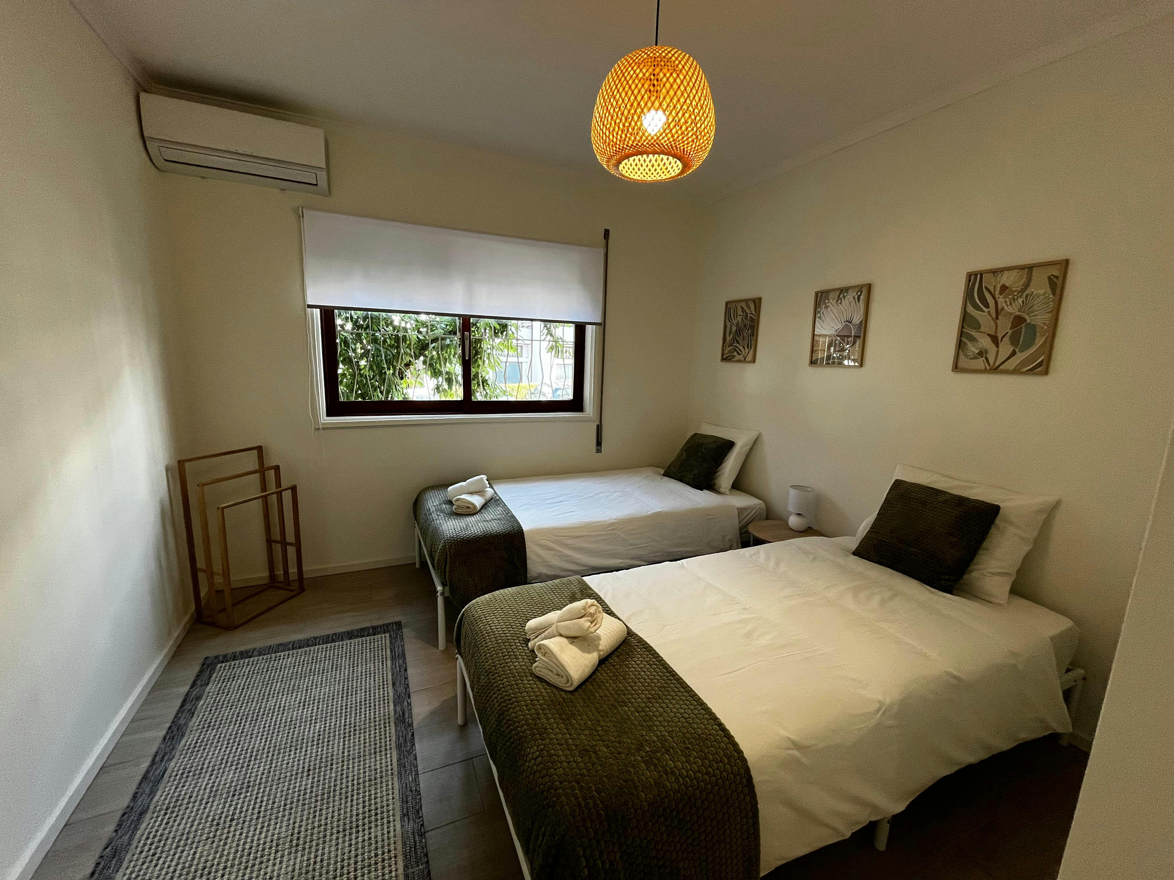 Double room Custoias, 1 bed, 14m² — photo 5
