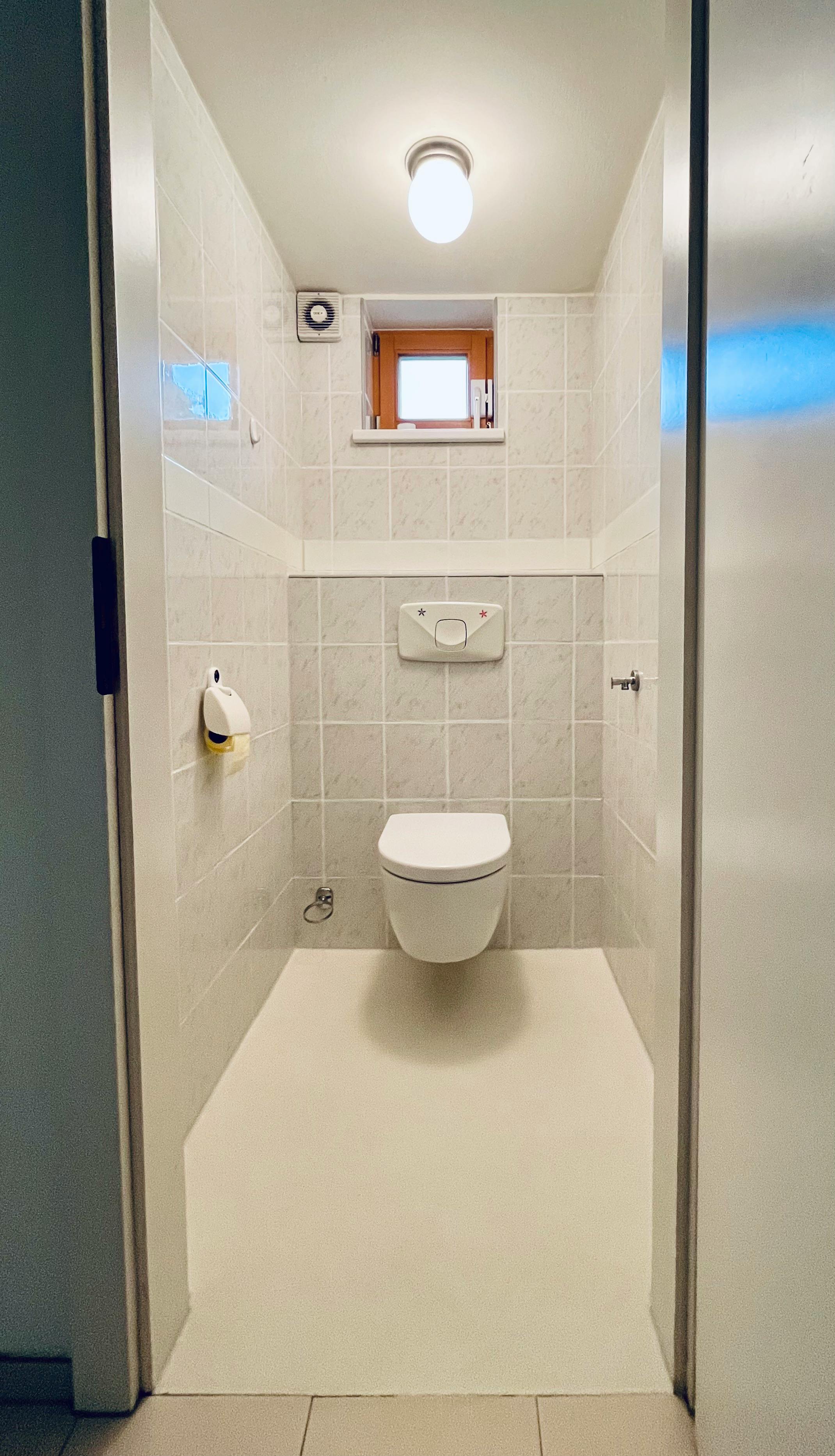Double room Maria Enzersdorf, 1 bed, 24m² — photo 1