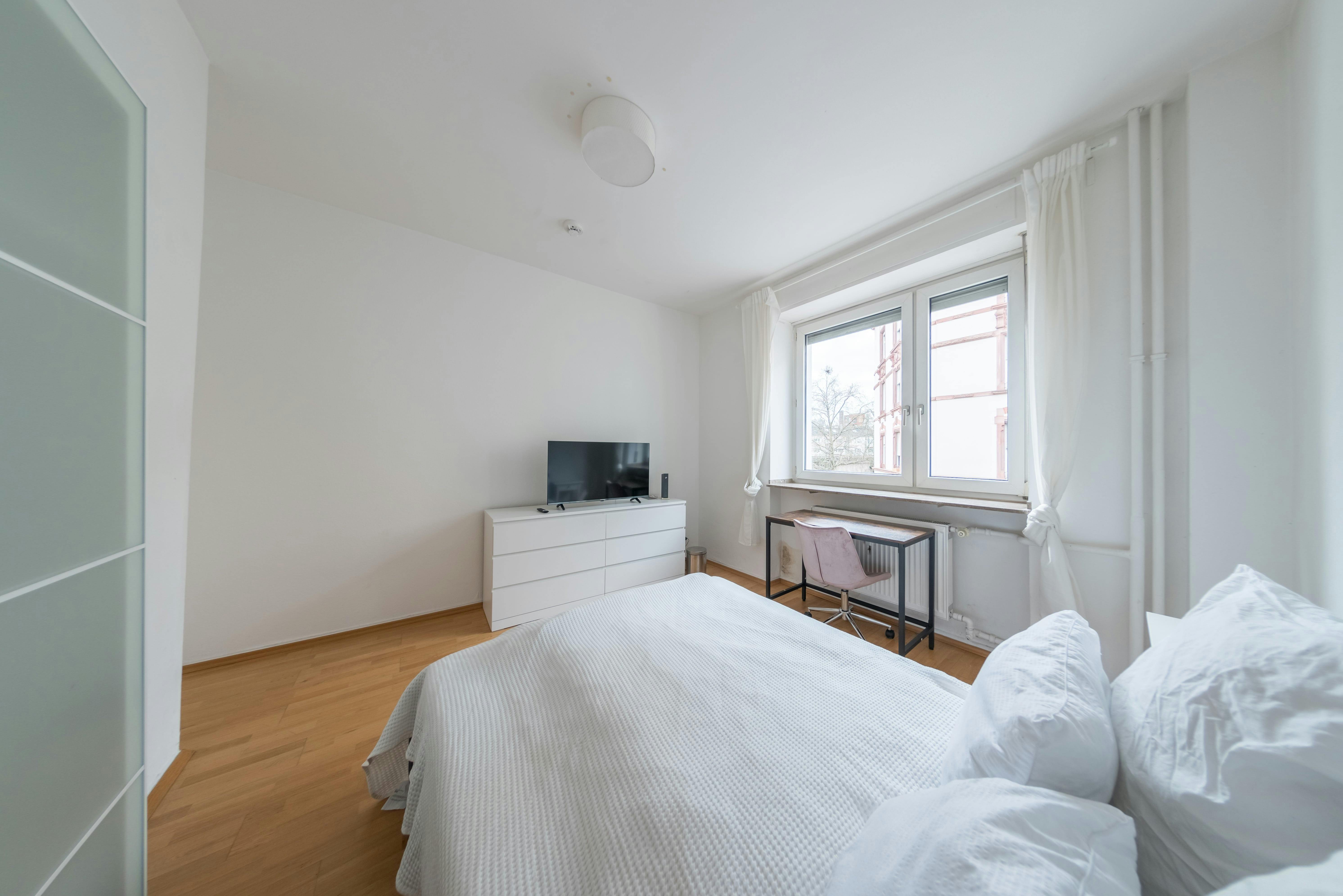 Private room for rent on Robert-Mayer-Straße, Frankfurt am Main - Ansicht 3