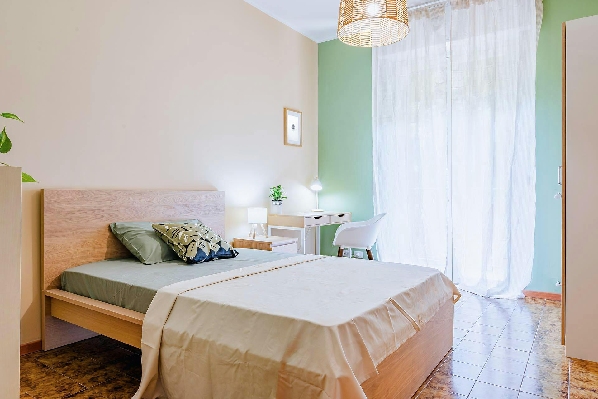 Viale Giovanni Suzzani, Milan