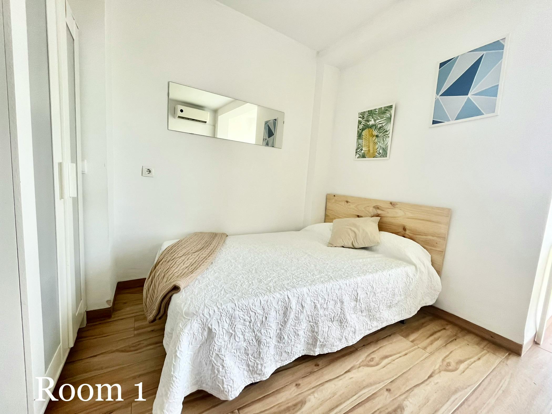 Single room Sevilla, 1 bed, 10m² — photo 1