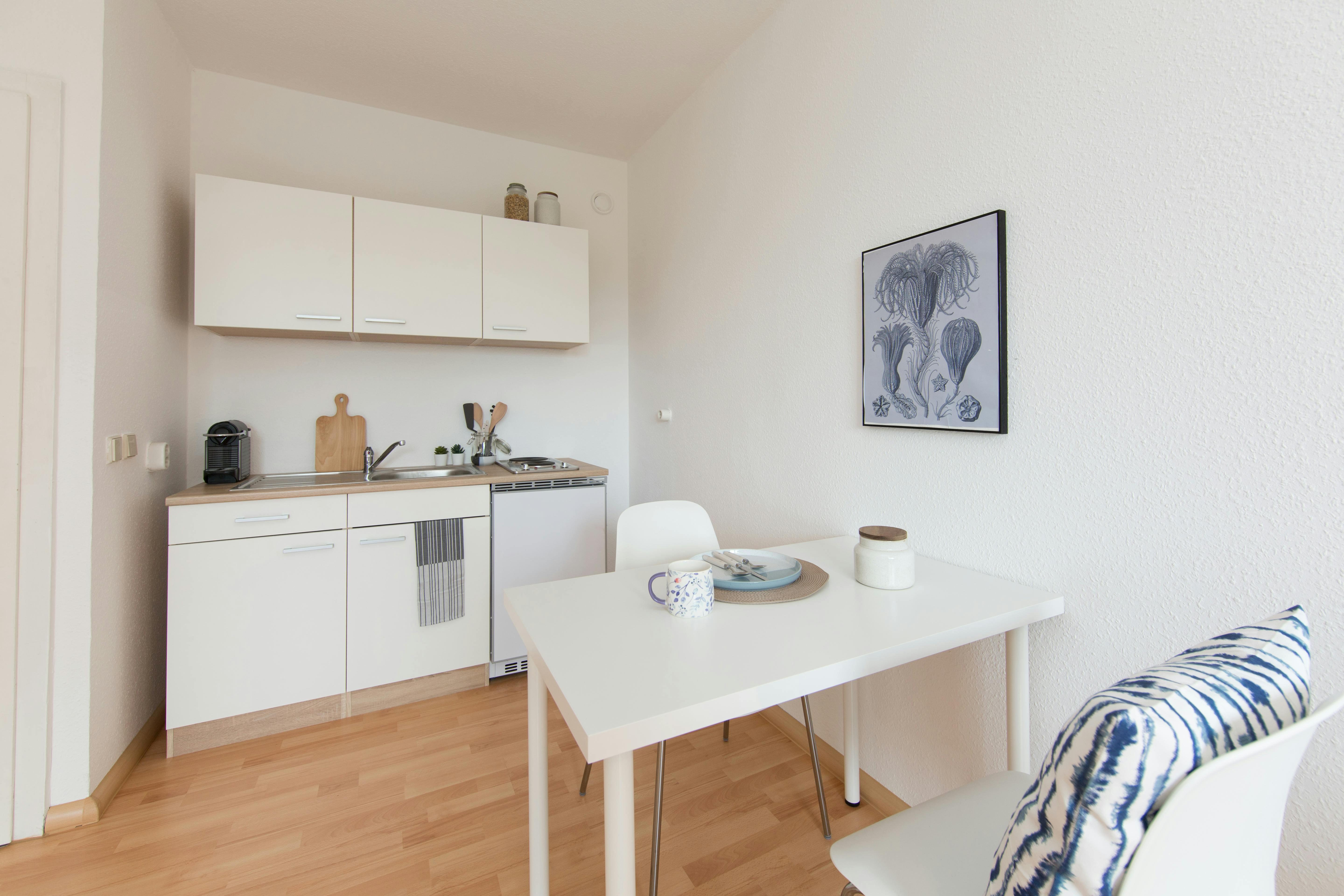 Studio for rent for €419 per month in Halle (Saale), Zollrain