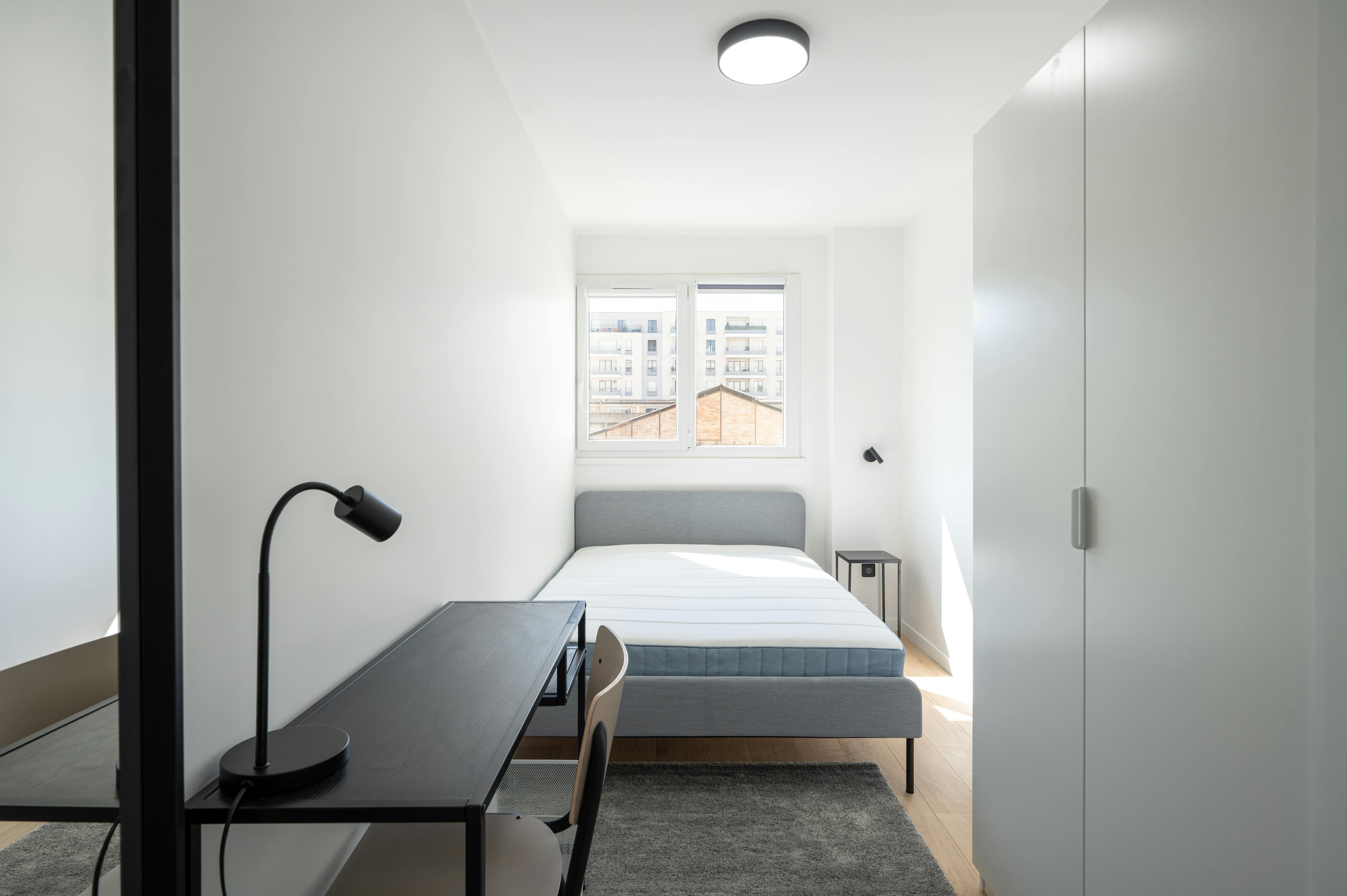 Single room Clichy, 1 bed, 10m² — photo 3