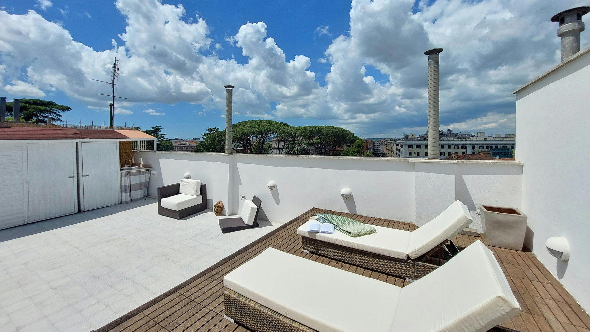 Apartment for rent for €1 per month in Rome, Via Po
