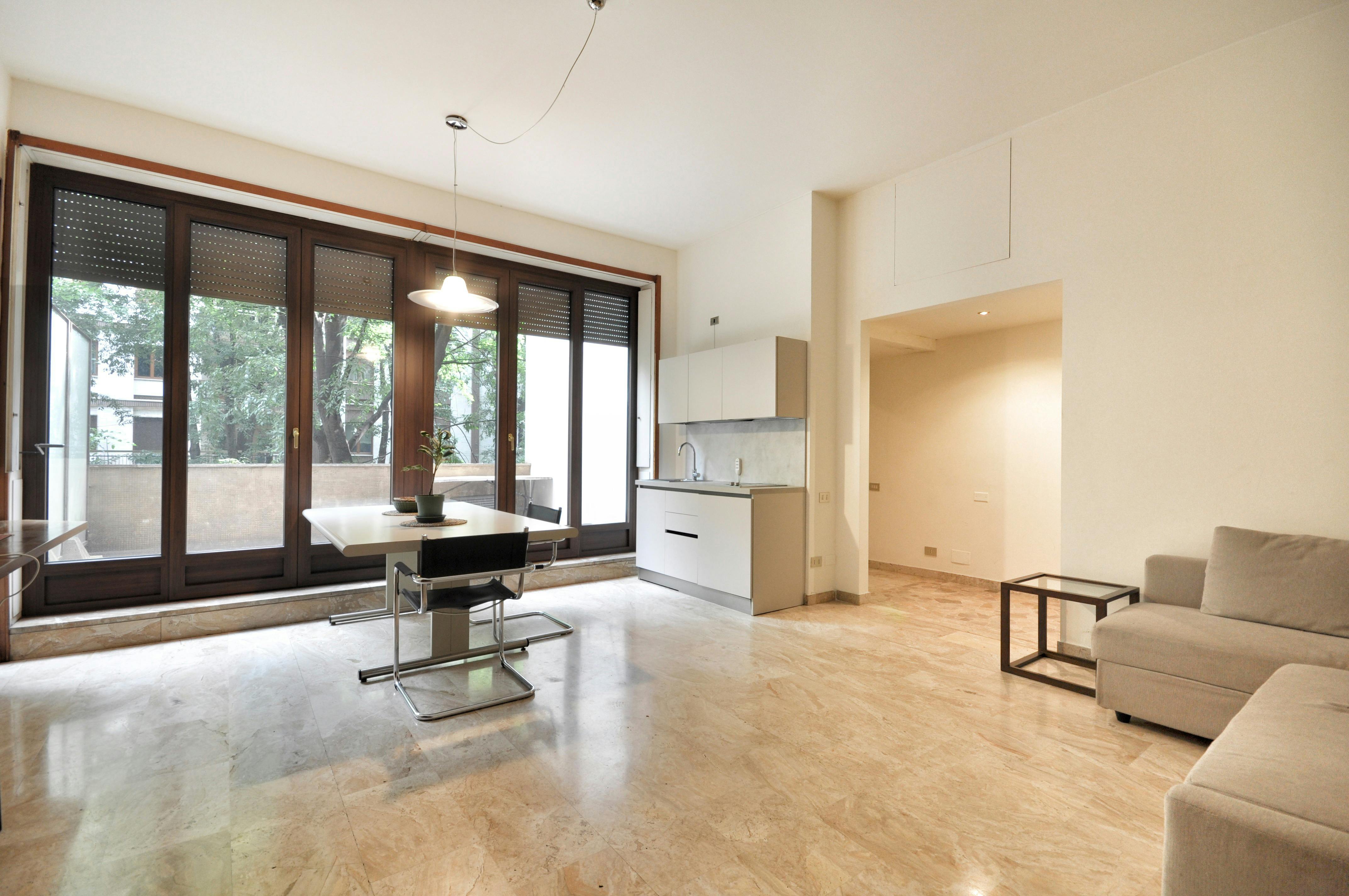 Via Vincenzo Monti, Milan