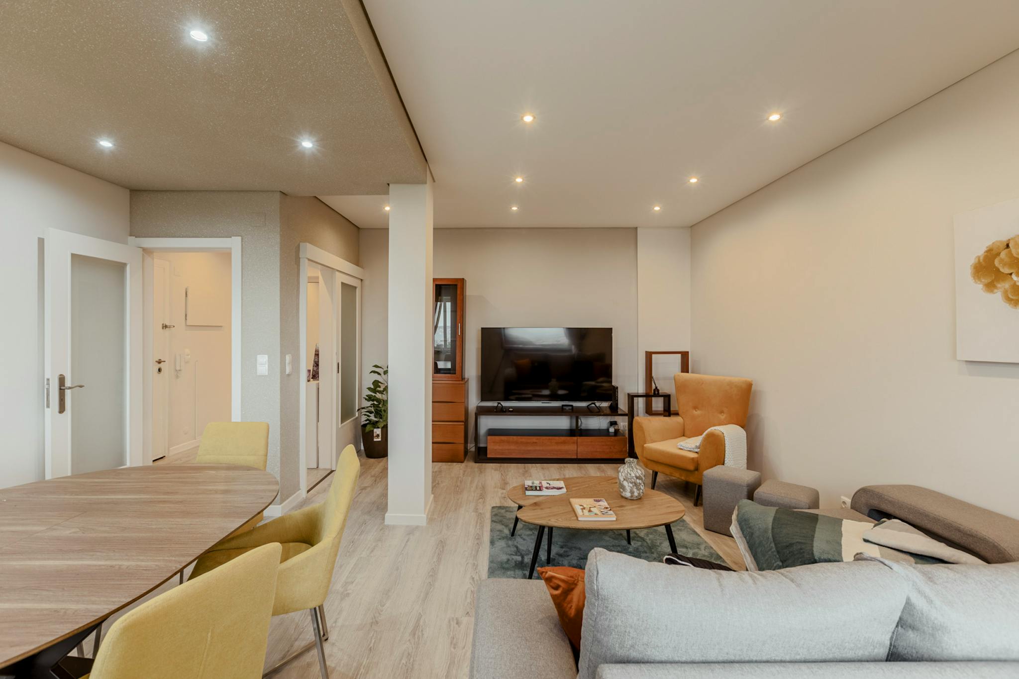 Rua Adriano Correia de Oliveira, Almada preview