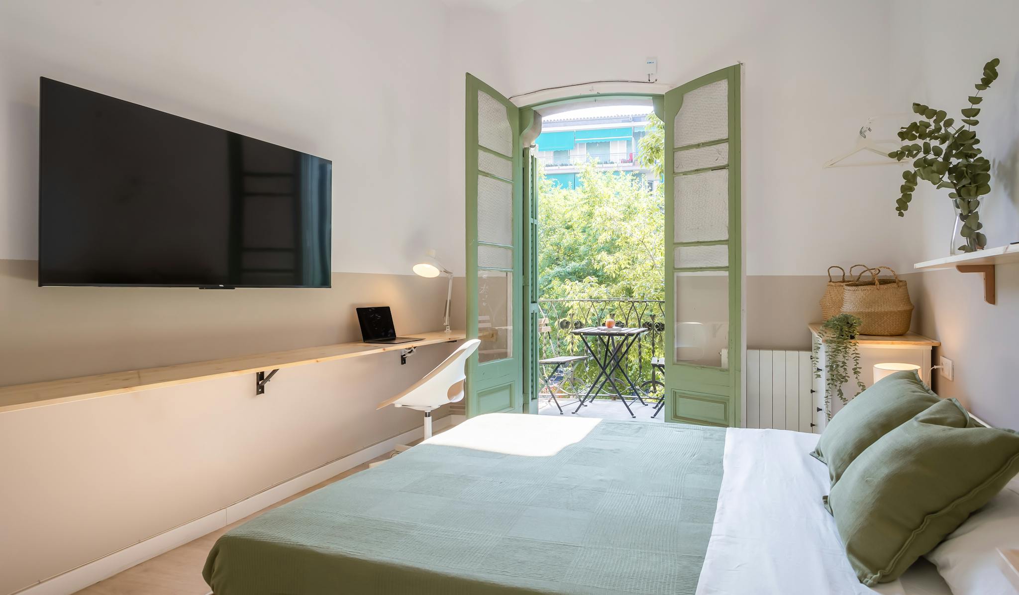 Carrer de Pons i Gallarza, Barcelona preview