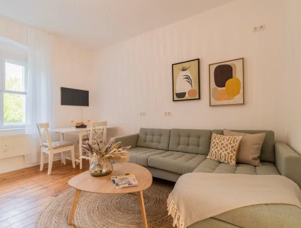 Apartment for rent for €1,590 per month in Berlin, Greifswalder Straße
