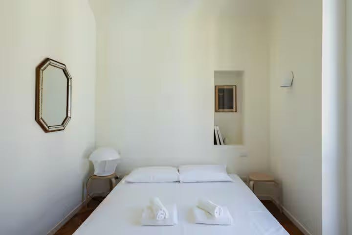 Via Giordano Bruno, Milan preview