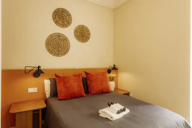 Private room in Carrer de Gombau, Barcelona (1631950) room image 2