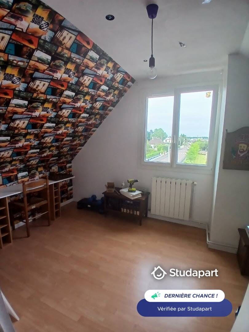 Stanza privata in affitto a 390 € al mese a Soissons, Rue du Paradis
