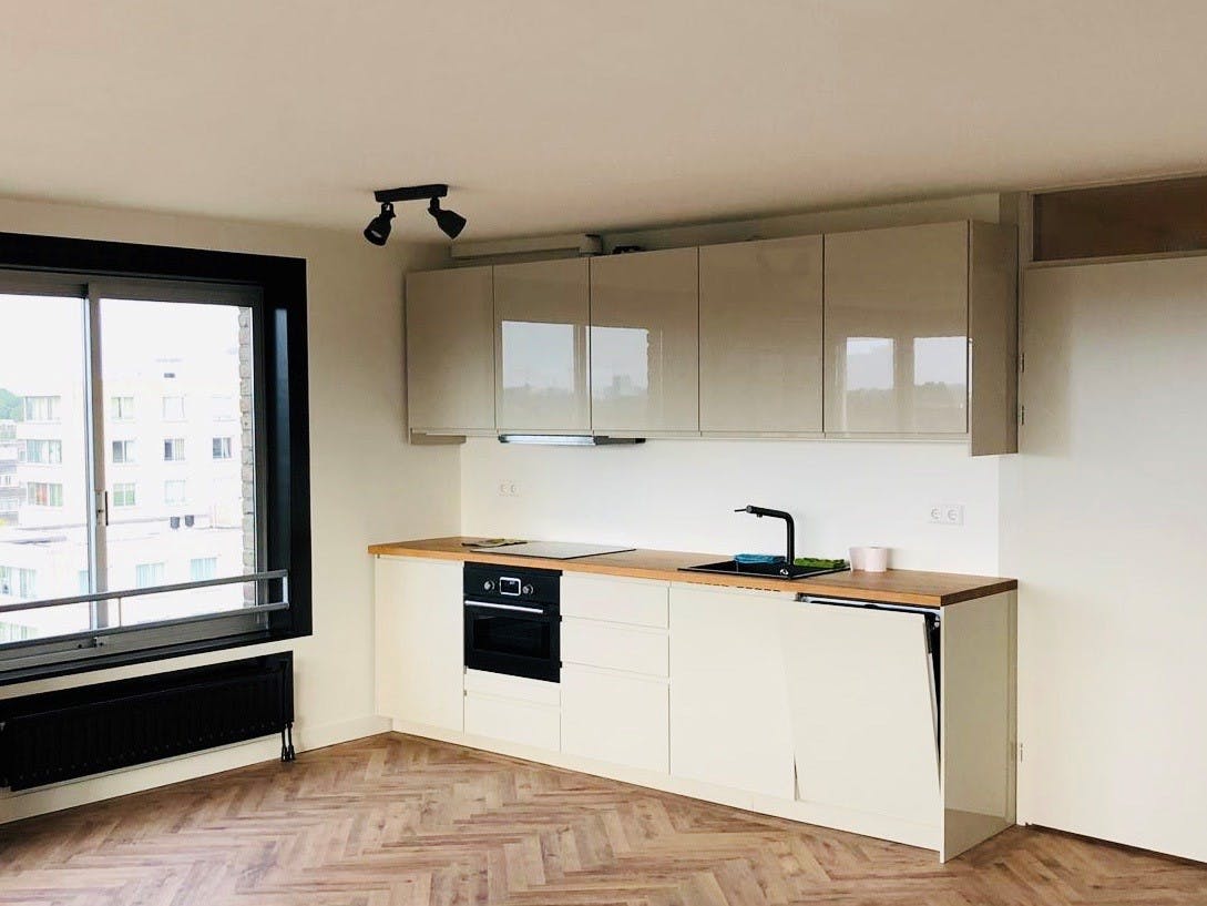 View photo 1/7 of apartment in Amsterdam