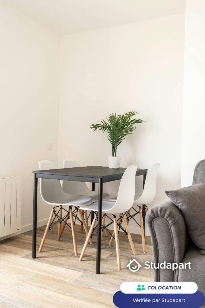 Private room for rent on Rue de l'Yonne, Toulouse - Vue 4