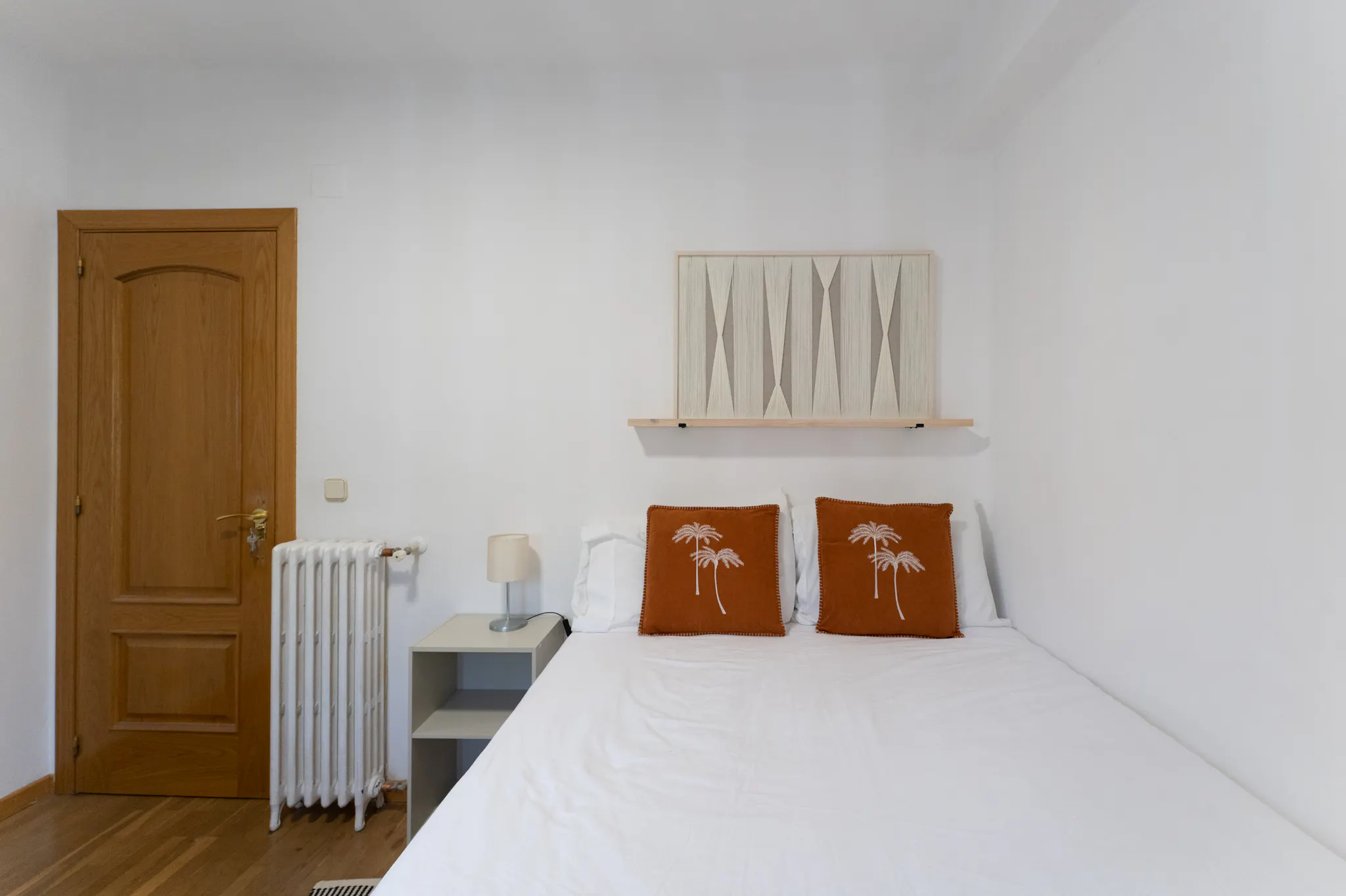 Calle de San Fernando de Jarama, Madrid preview