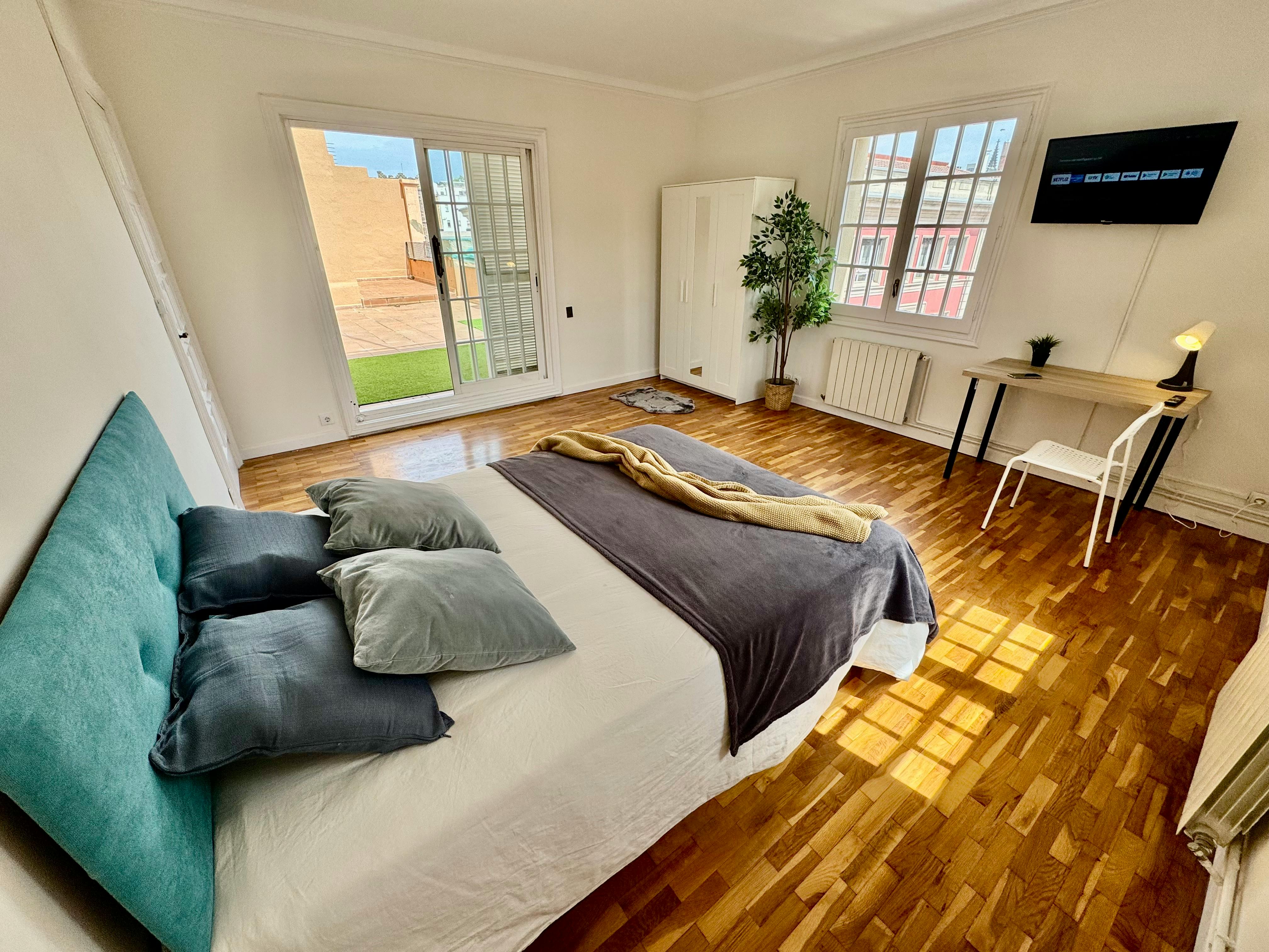 Private room in Carrer de Duran i Bas, Barcelona (1632124) ROOM