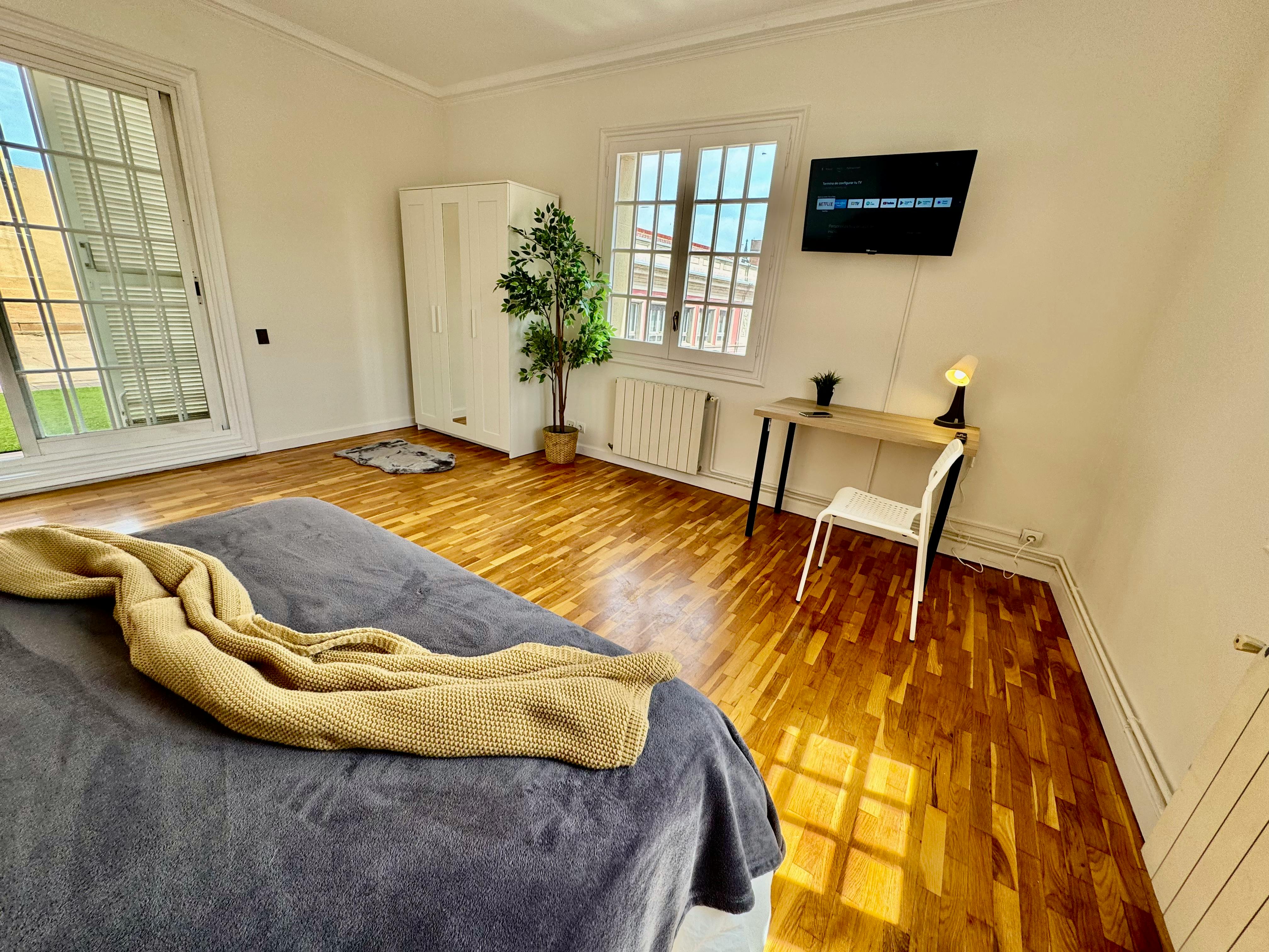 Private room in Carrer de Duran i Bas, Barcelona (1632124) ROOM 4