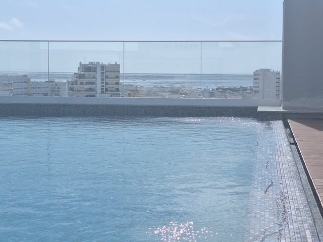 Apartment for rent for €3,000 per month in Faro, Avenida Calouste Gulbenkian