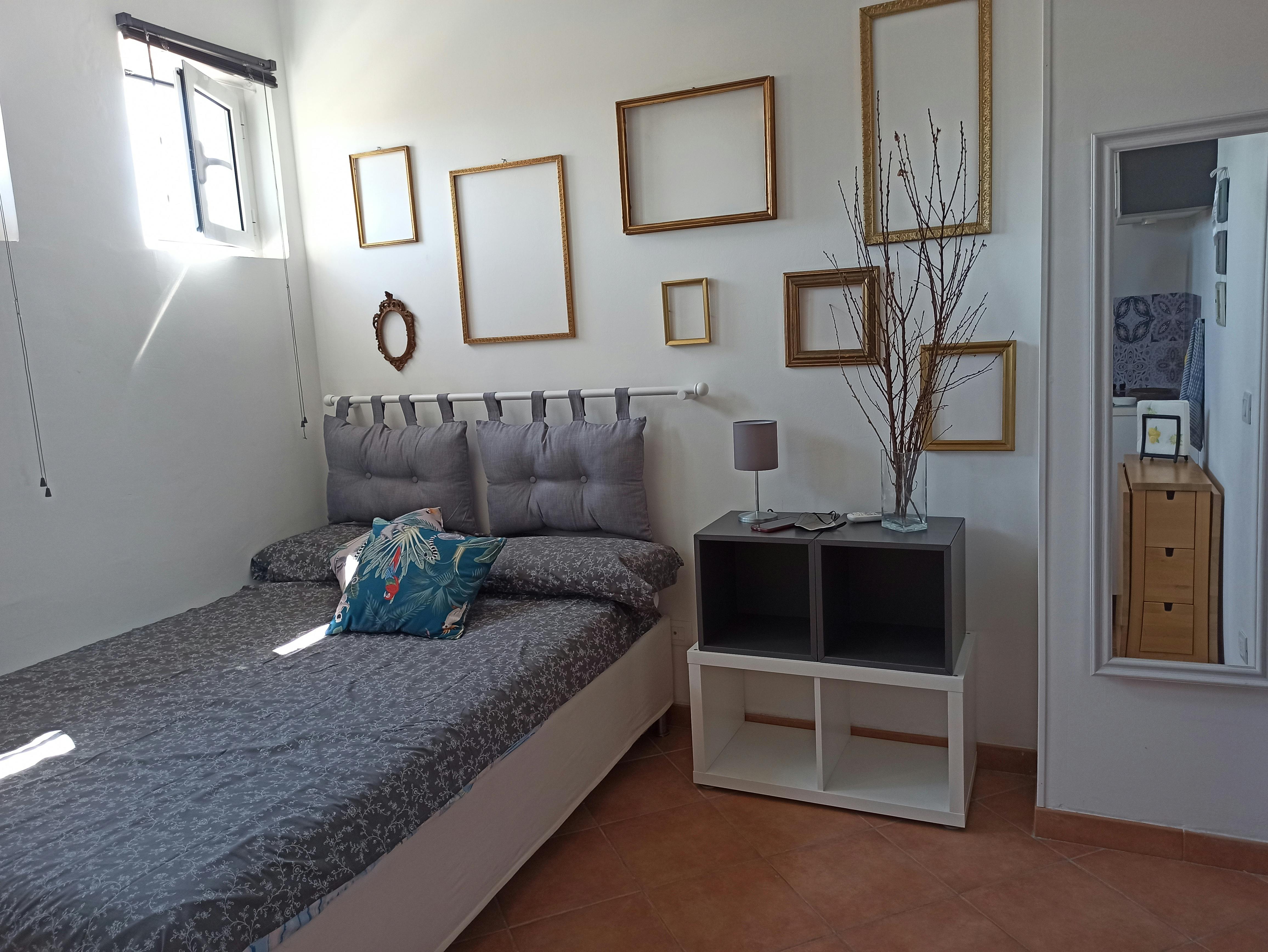 Studio for rent for €800 per month in Rome, Via Pietro Sterbini