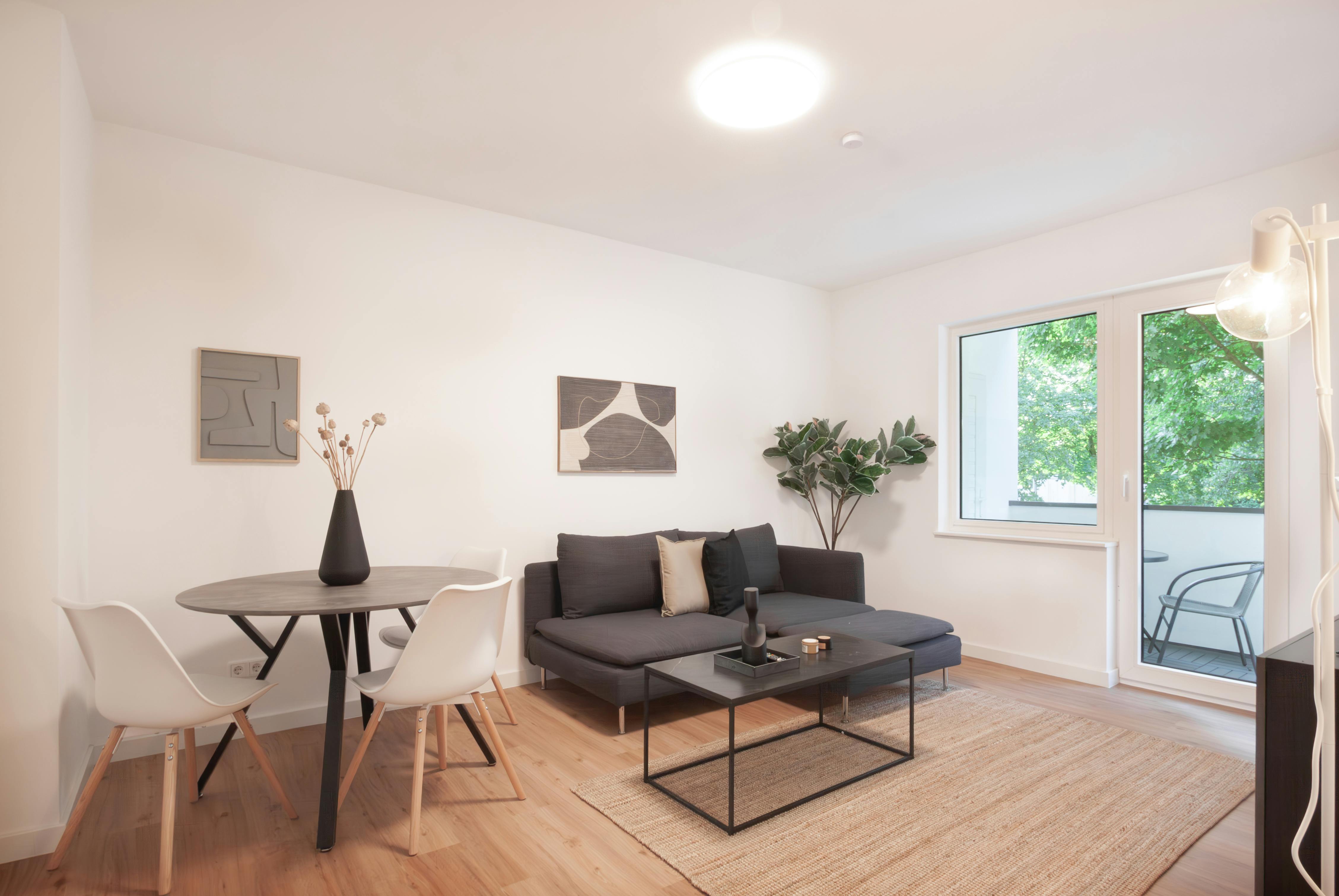 Wohnung zu mieten für 2.200 € pro Monat in Düsseldorf, Eckampstraße