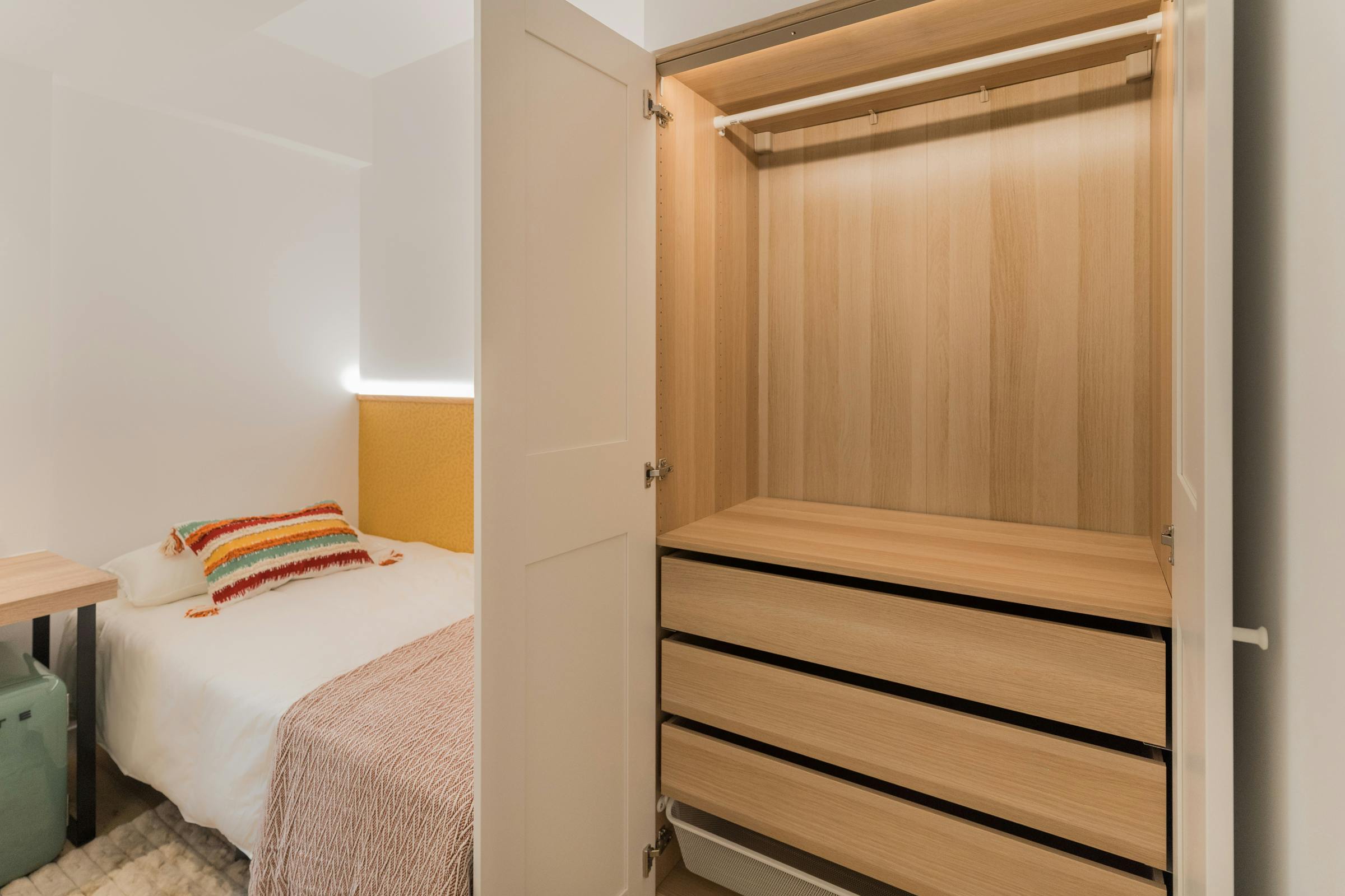 Single room Madrid, 1 bed, 10m² — photo 2