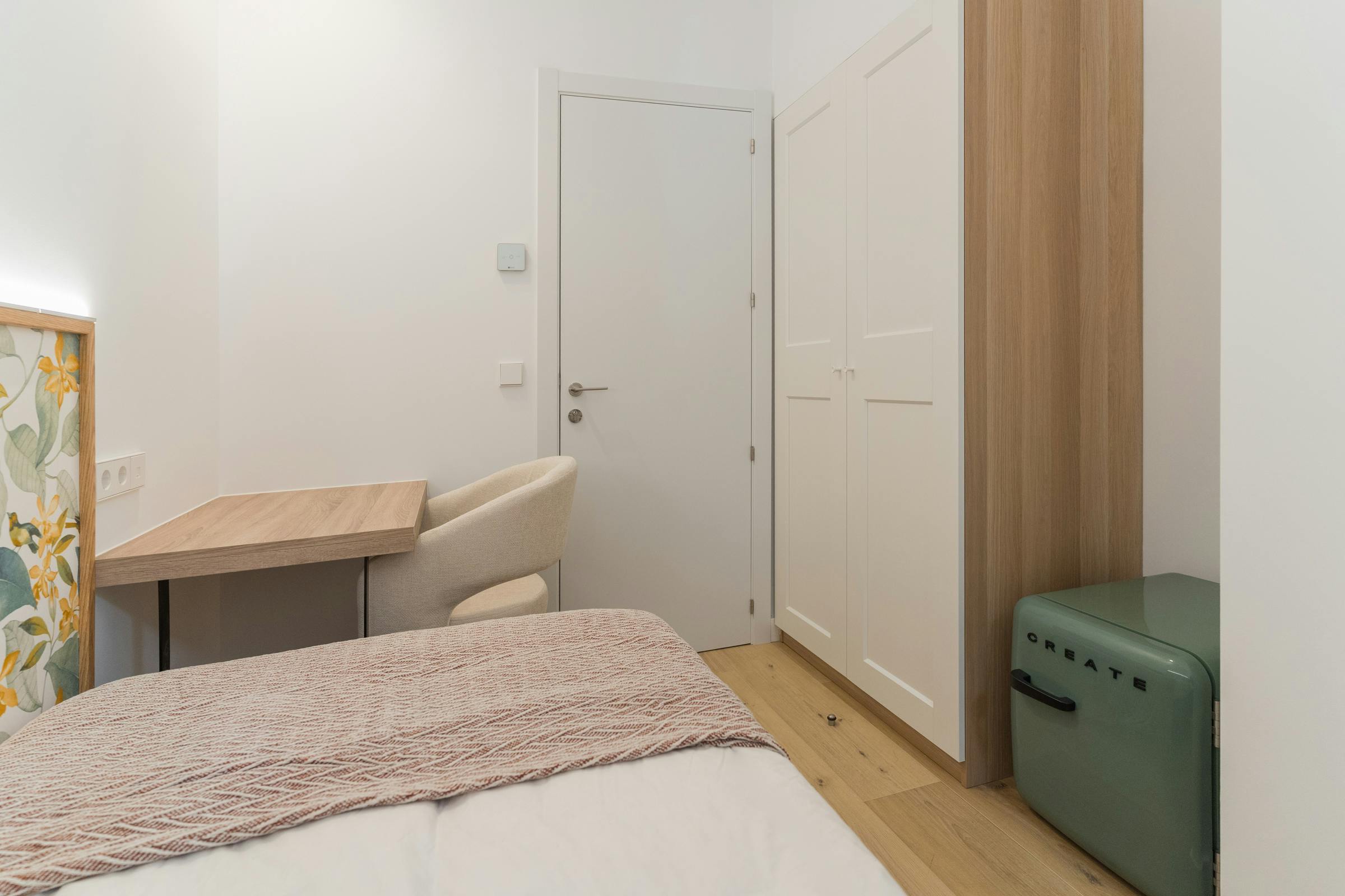 Single room Madrid, 1 bed, 10m² — photo 9