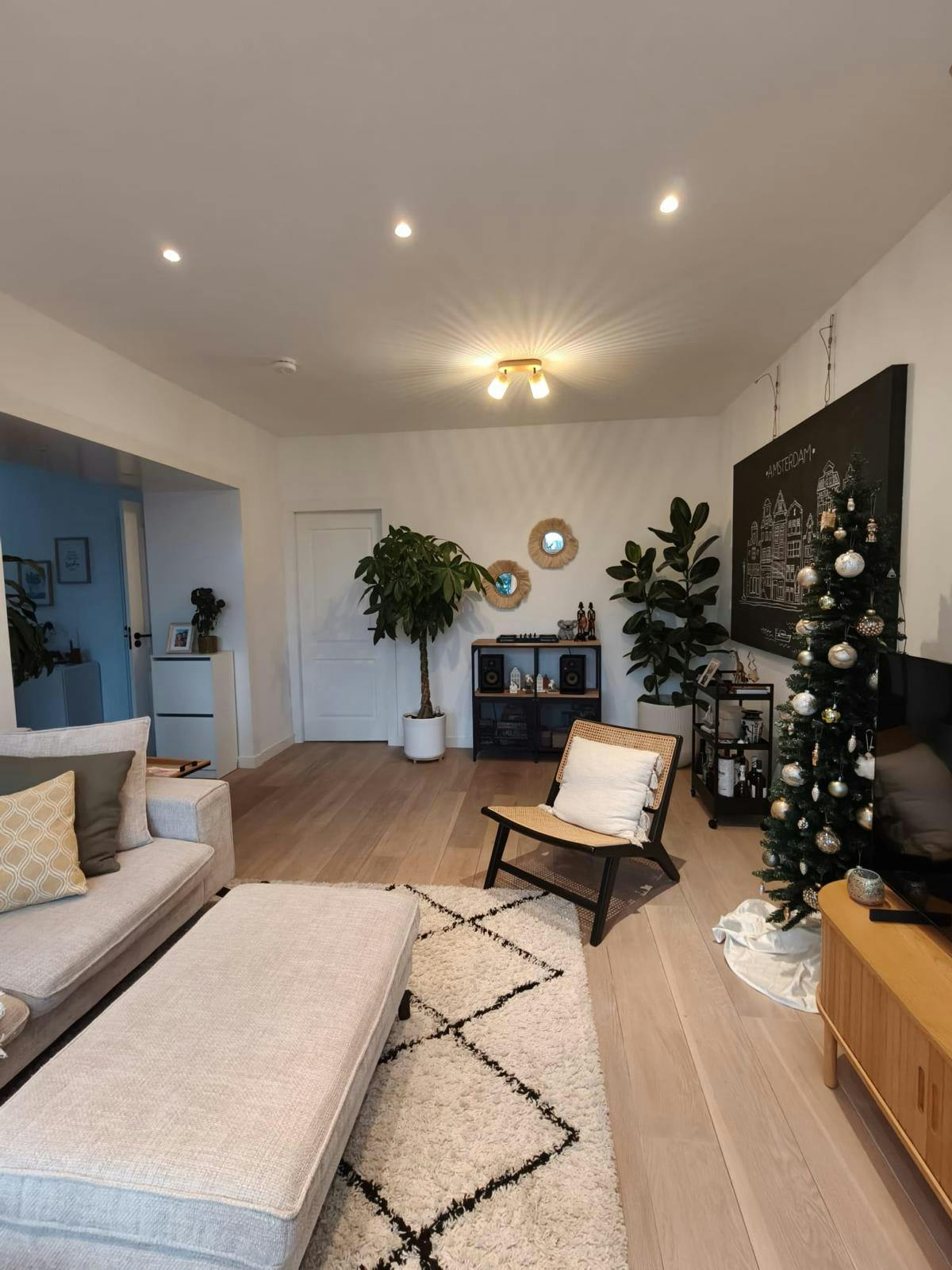 preview gallery tile