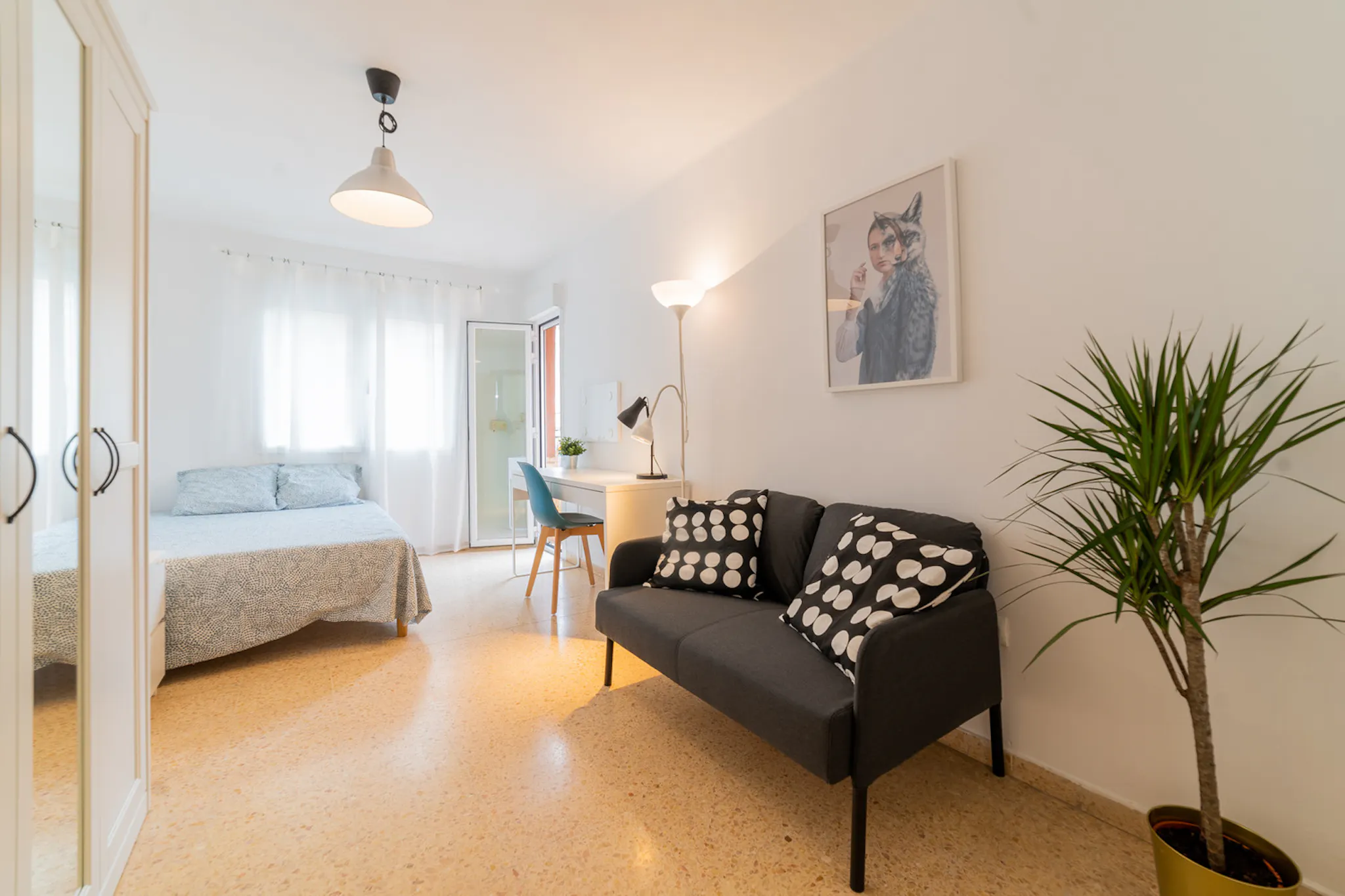 Plaça del Cedre, Valencia preview